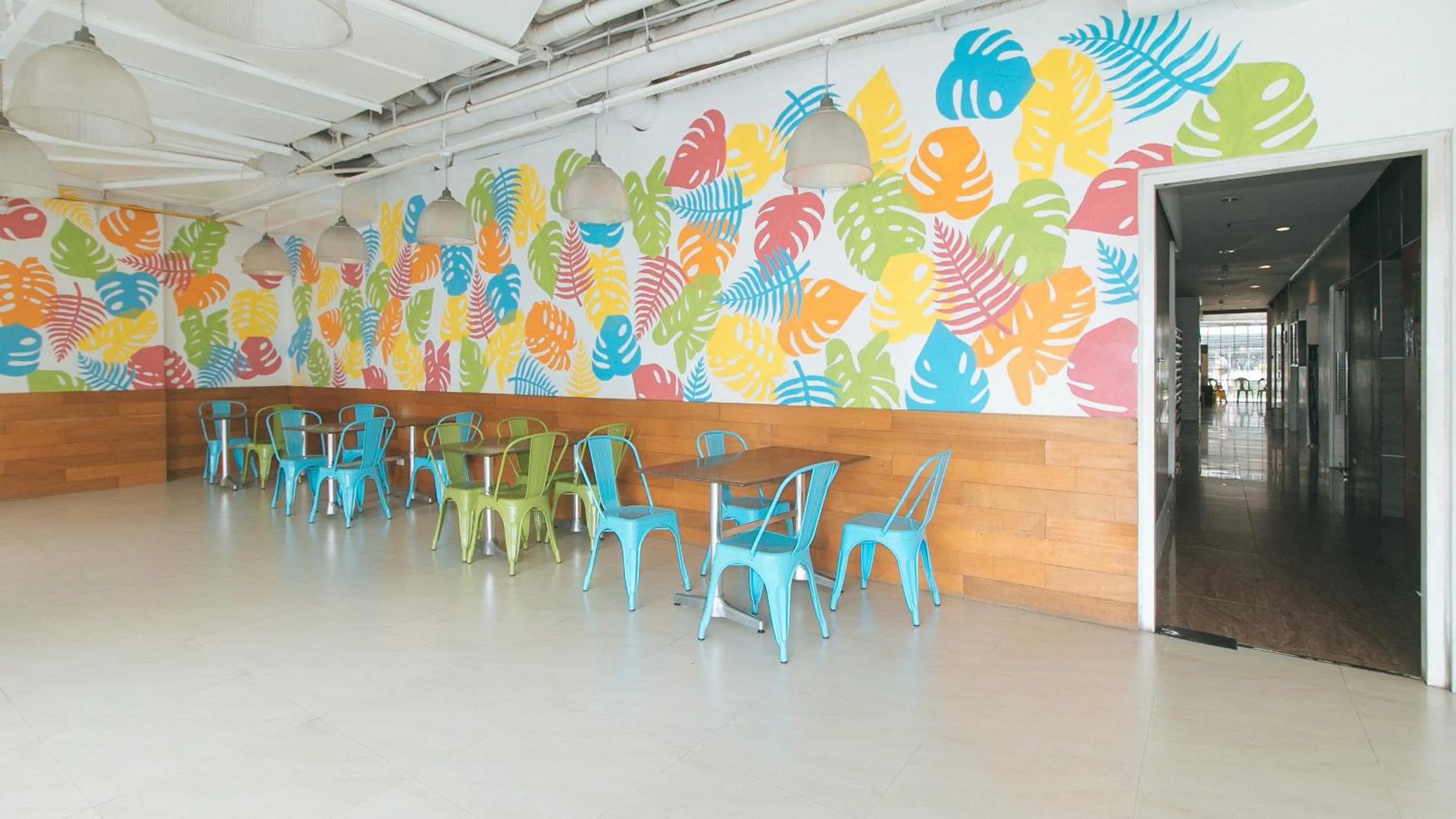 Area and facilities in Eimy's Place at Urban Deca Mandaluyong by RedDoorz