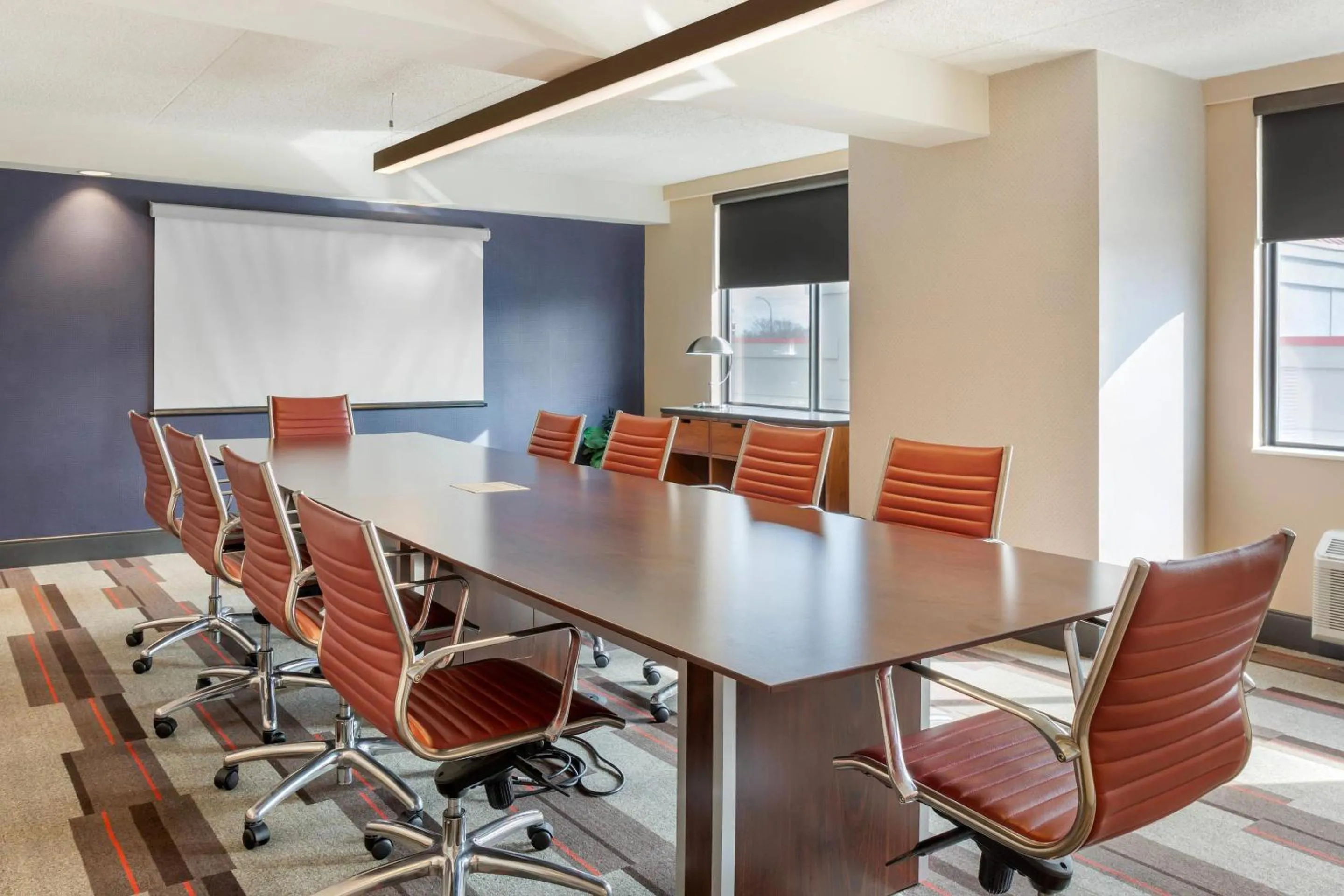 Meeting/conference room in Radisson Hotel Detroit Metro Airport