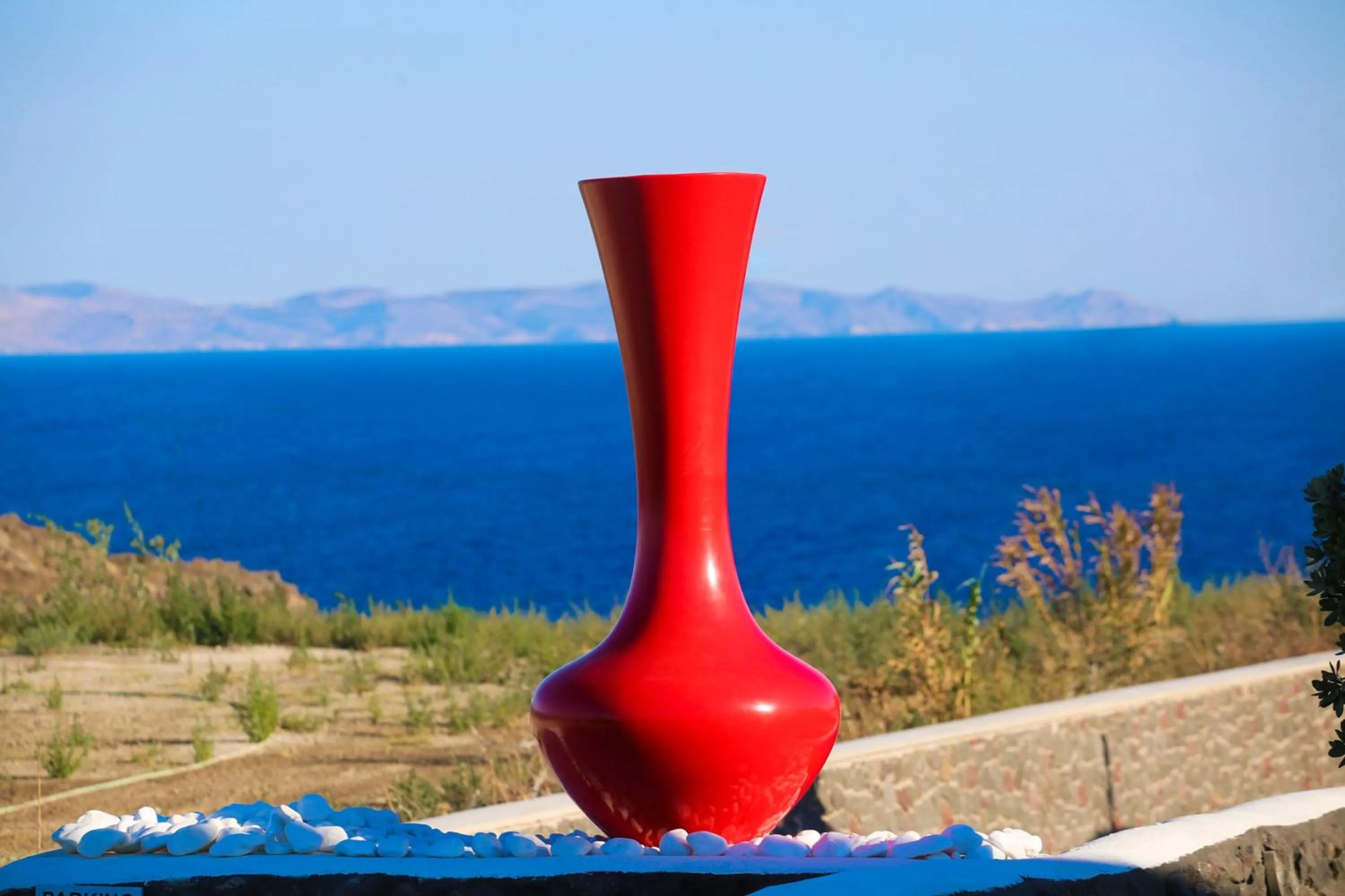 Decorative detail in Oia Sunset Villas