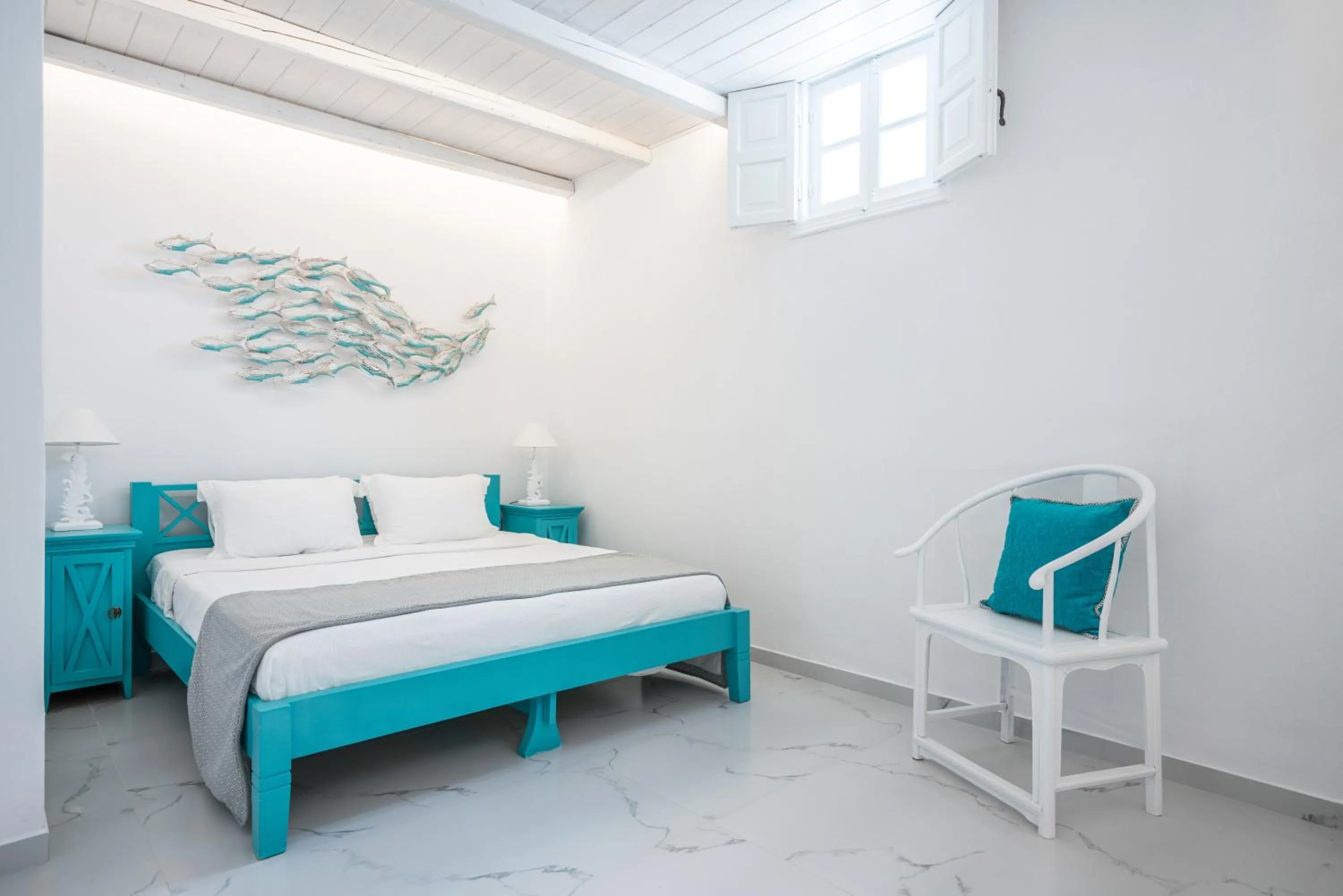 Bedroom, Bed in Oia Sunset Villas