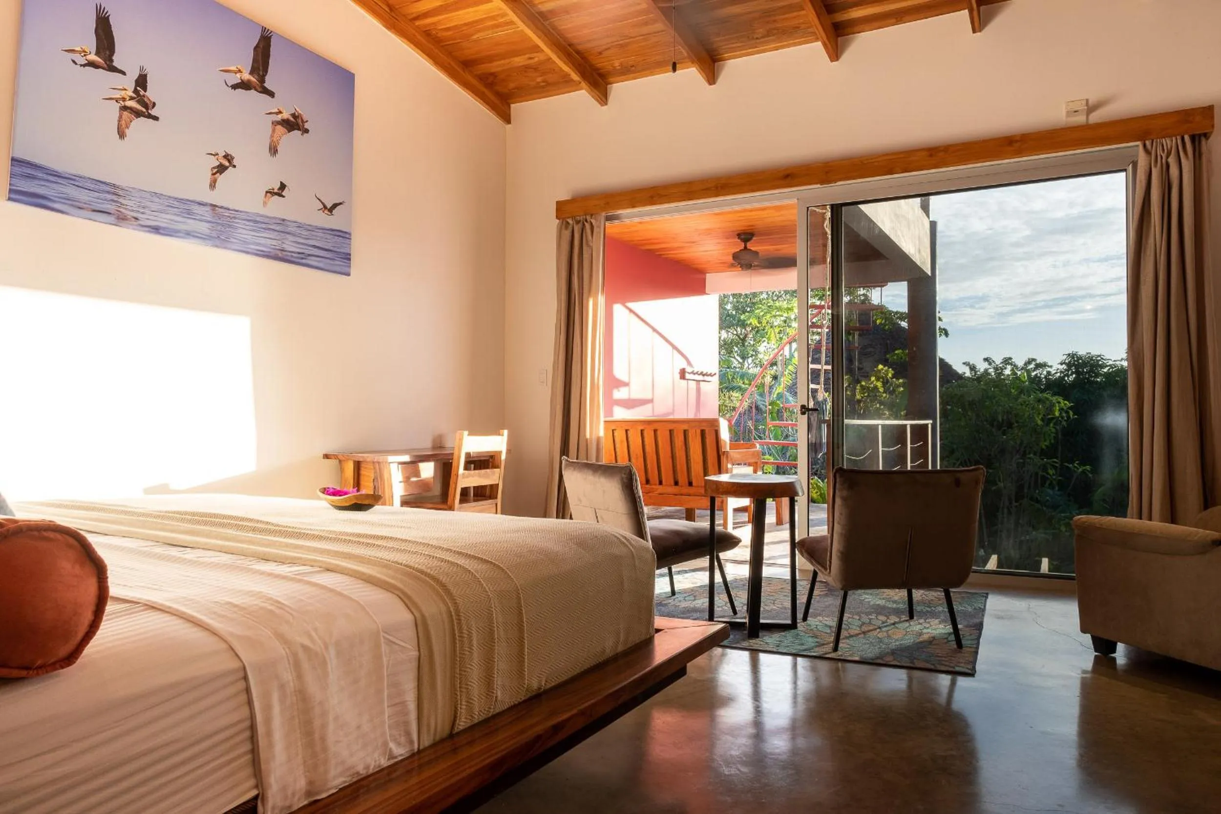 Photo of the whole room, Bed in Iluminar Beachfront Suites