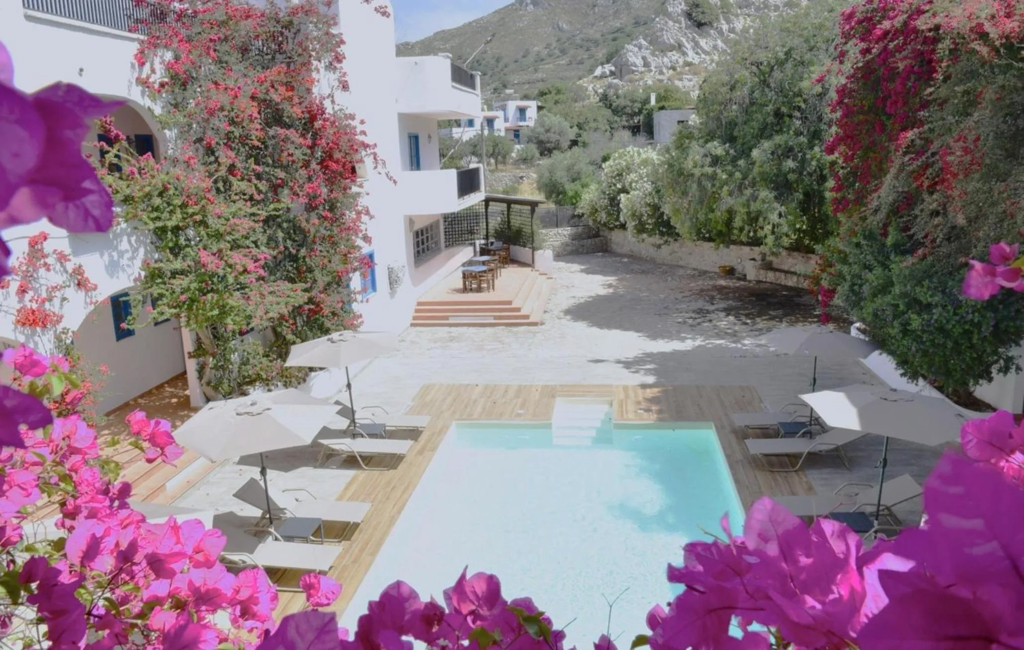 Swimming pool in Boutique Hotel Tilos Mare