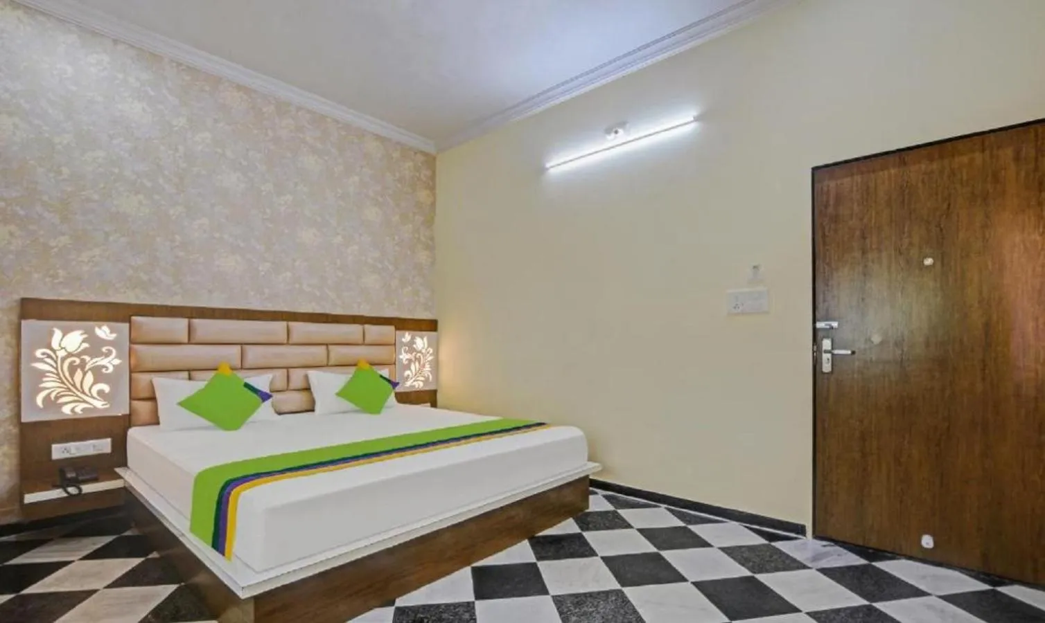 Bed in Hotel Vishvam Residency Udaipur