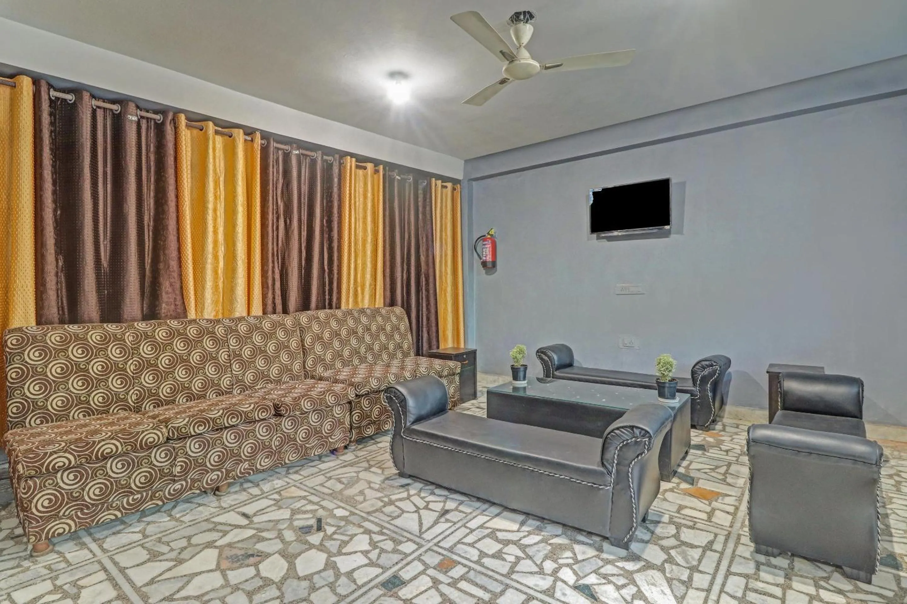 Bedroom in Super Hotel O Satguru Residency