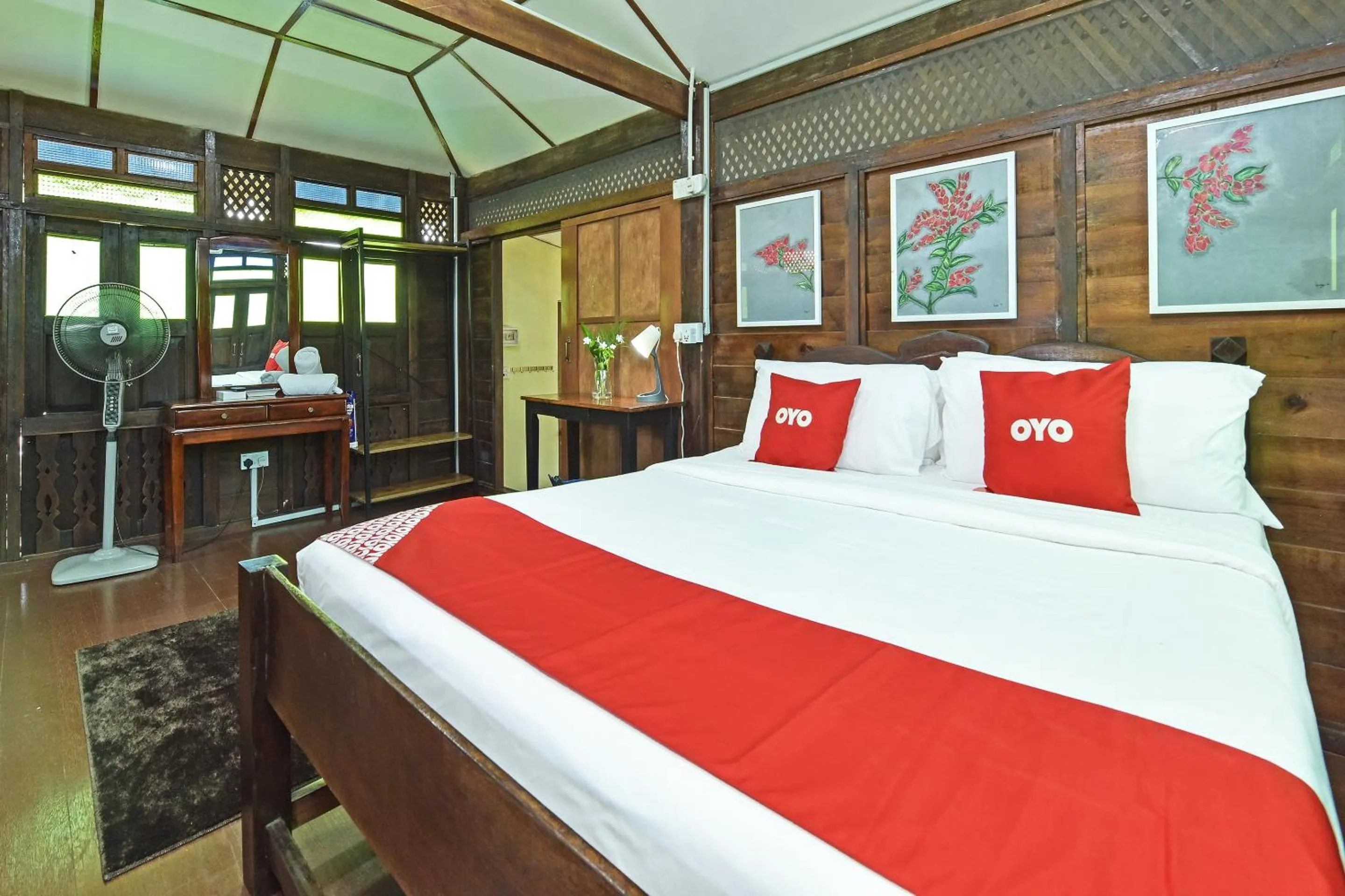 Bedroom in Collection O 90622 Sehijau Cenang