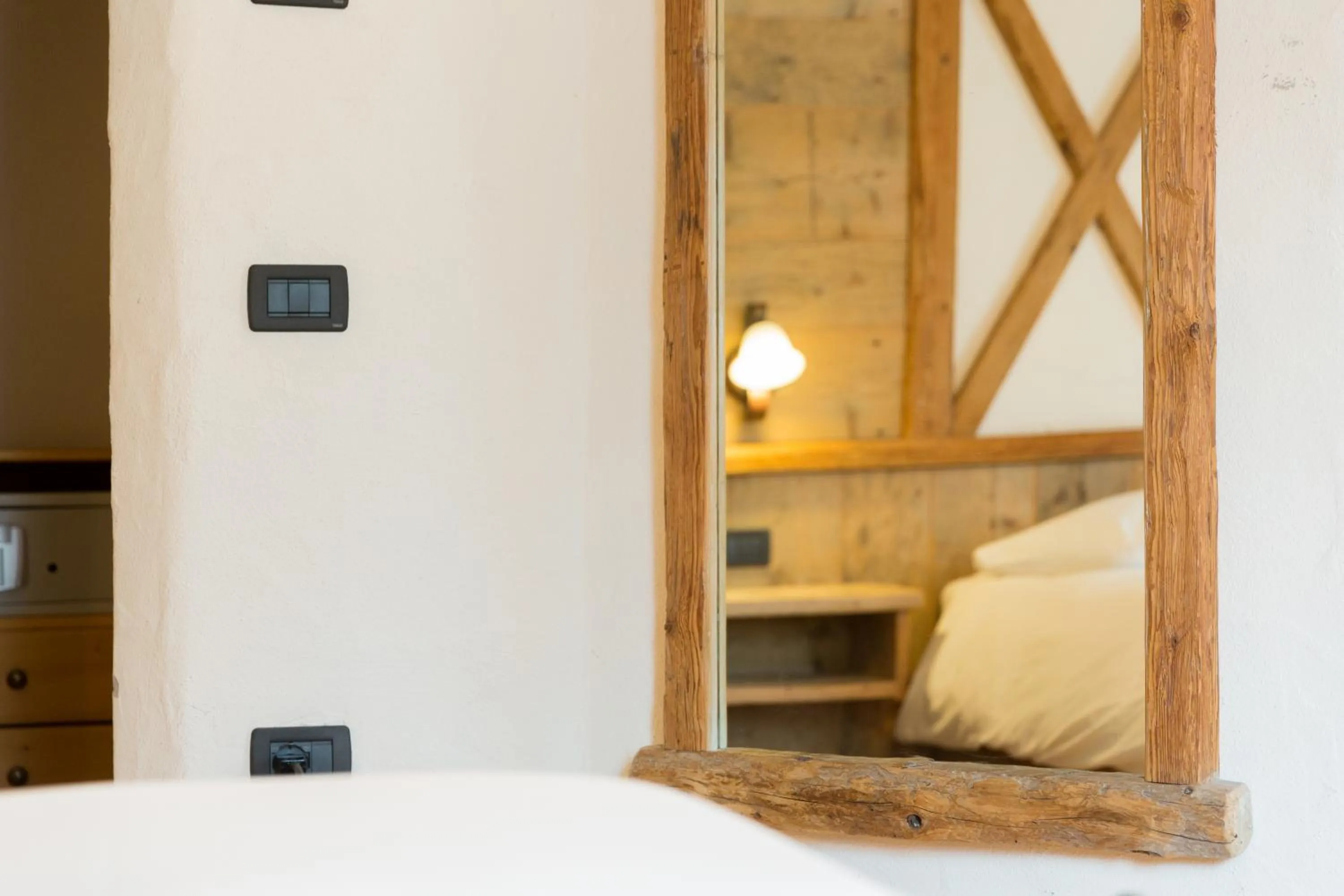 Bedroom, Bed in Hotel Pontiglia