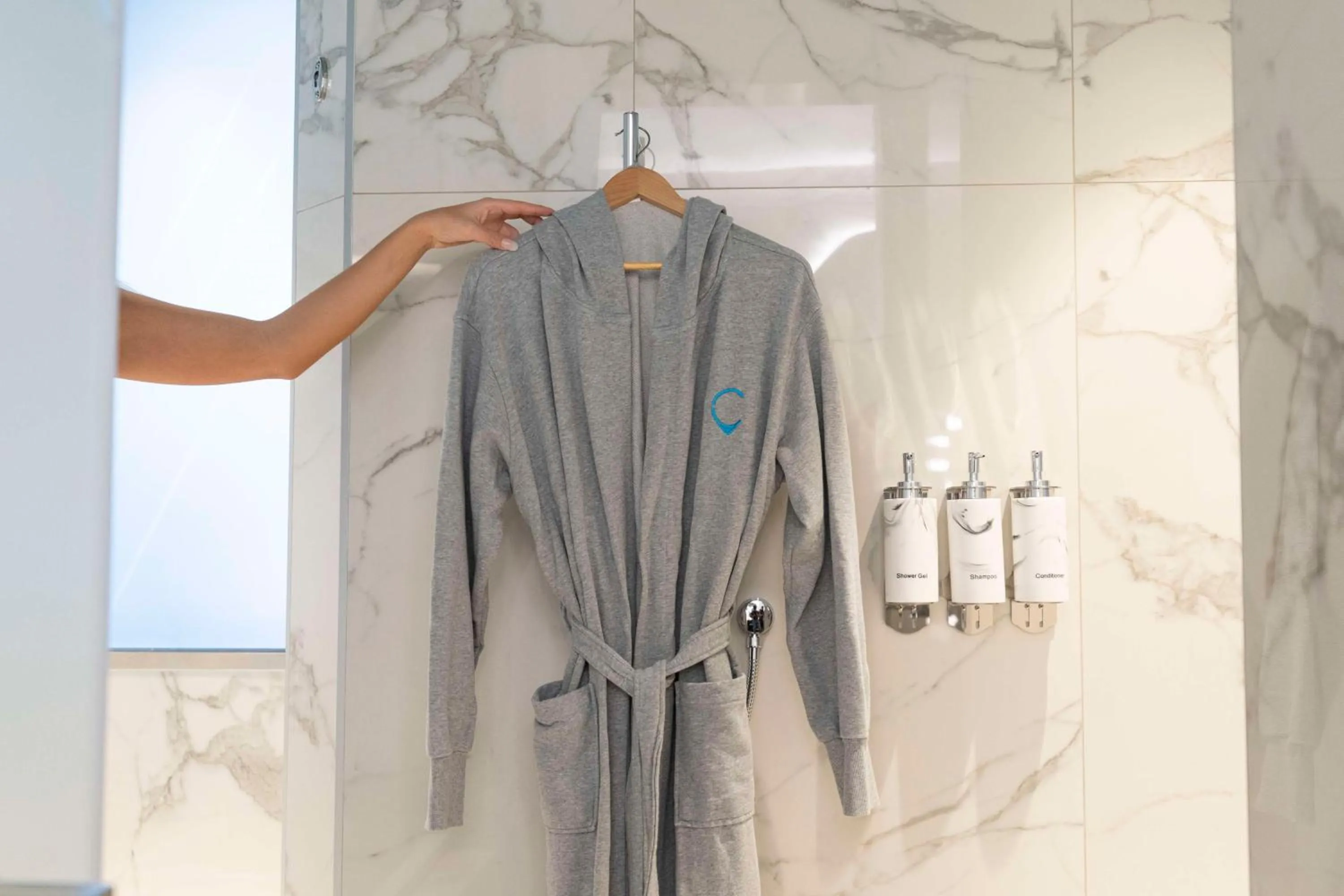 Bathroom in Hyatt Centric Jumeirah Dubai