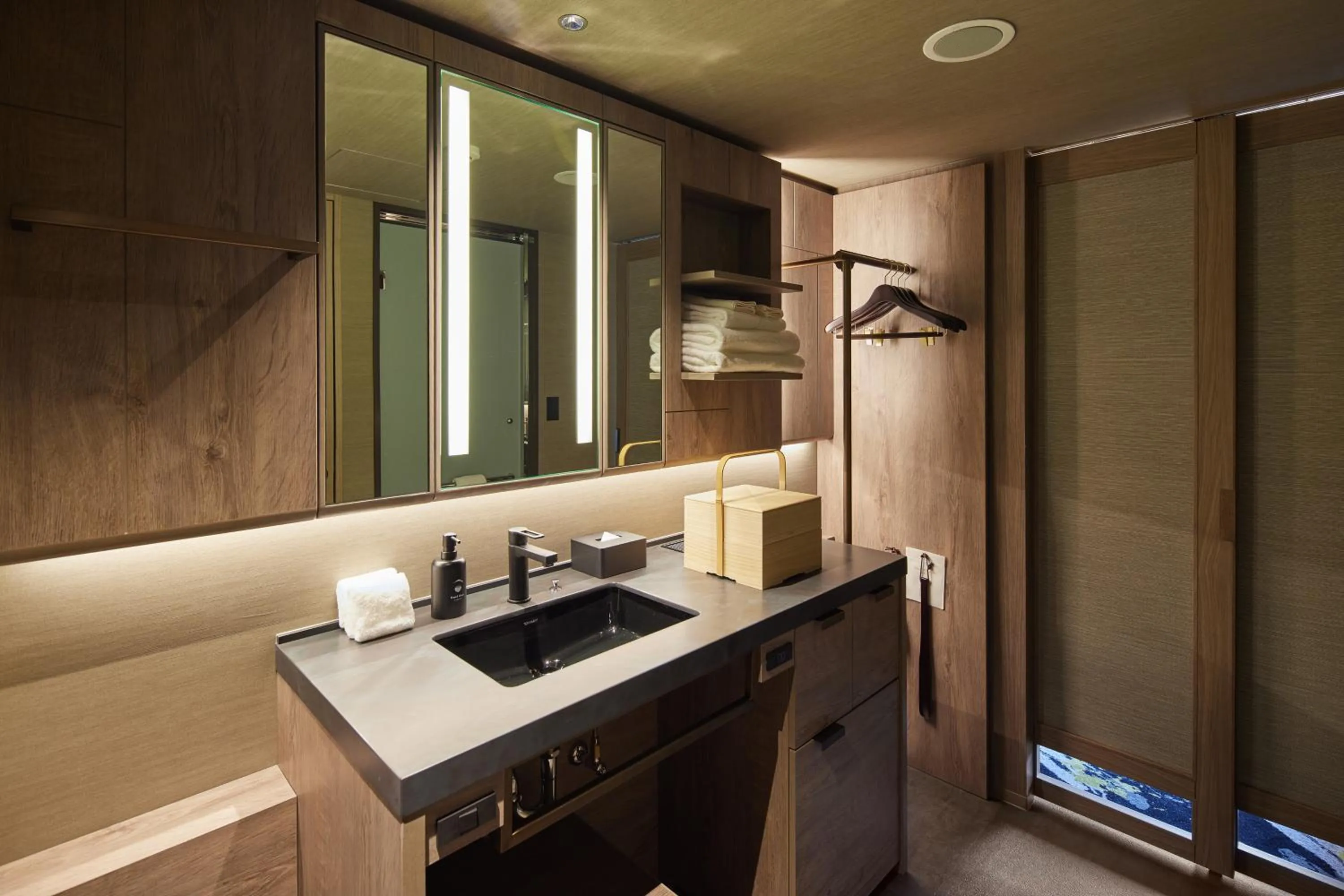 Photo of the whole room in THE HOTEL HIGASHIYAMA KYOTO TOKYU, A Pan Pacific Hotel