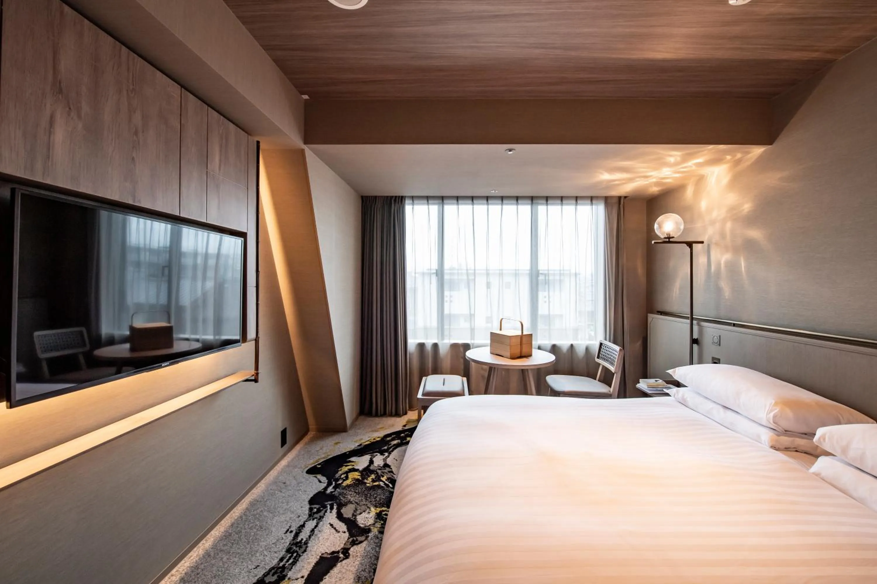 Bed in THE HOTEL HIGASHIYAMA KYOTO TOKYU, A Pan Pacific Hotel