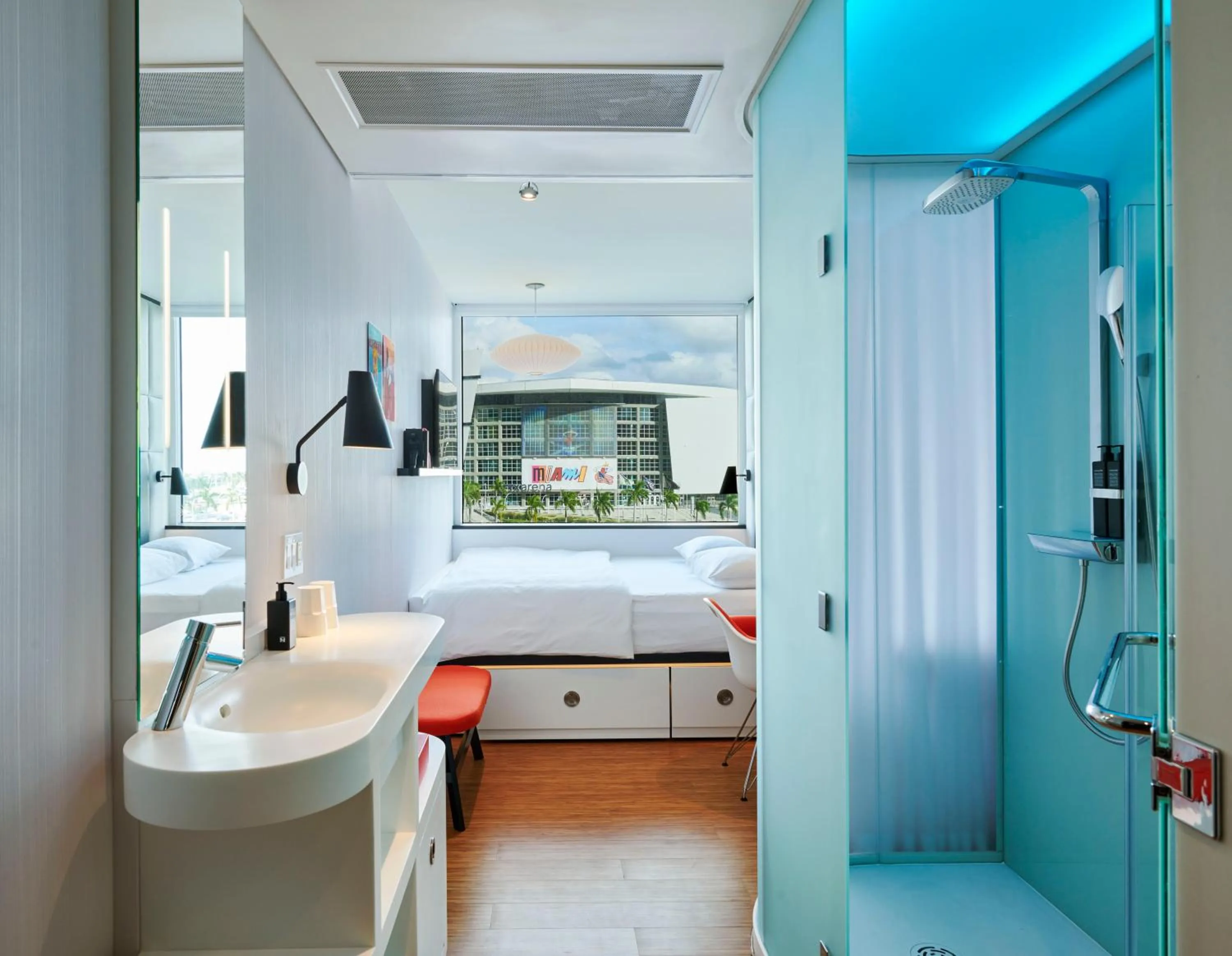 Bedroom, Bed in citizenM Miami World Center