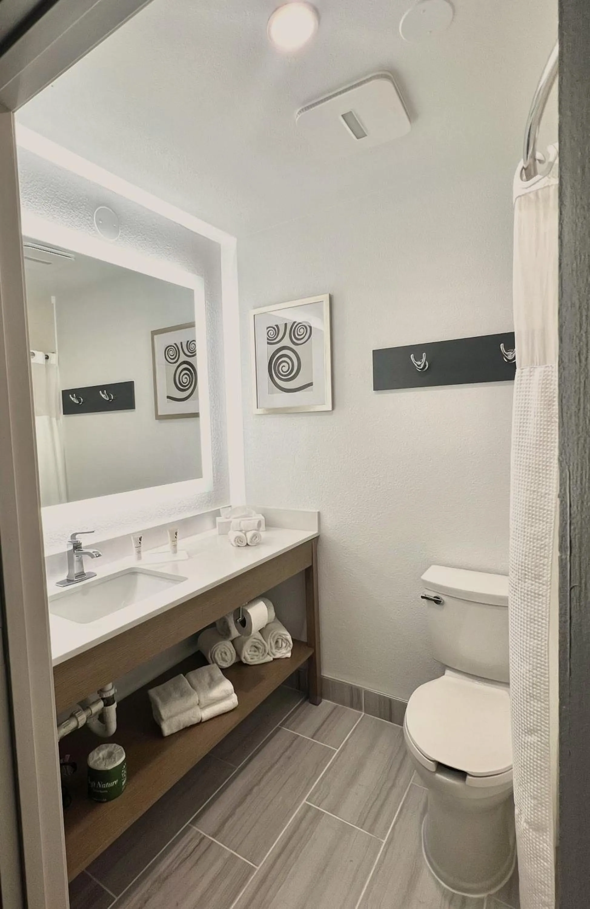 Country Inn & Suites by Radisson, Fort Worth, TX