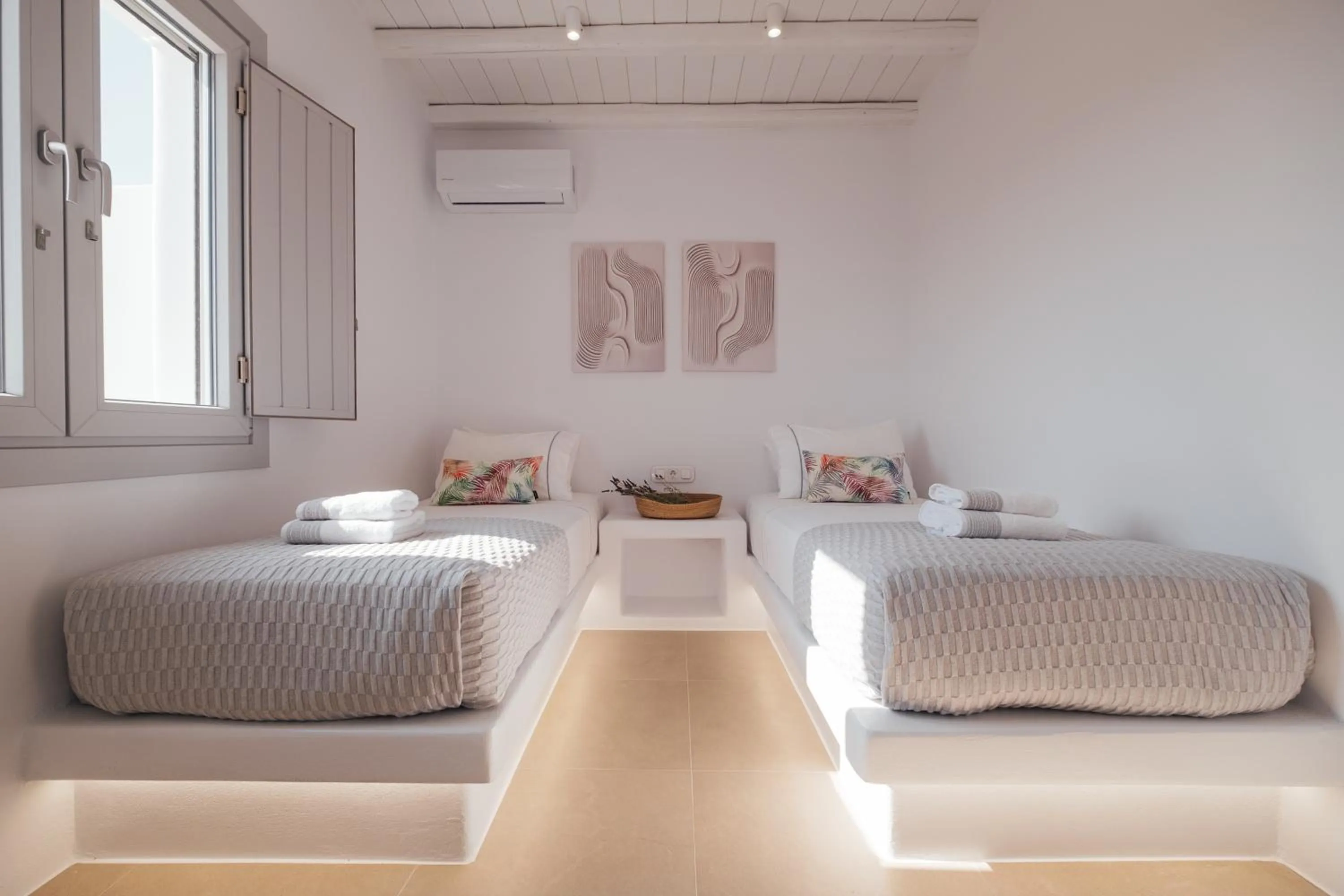 Bed in Xerolithos Natural Living