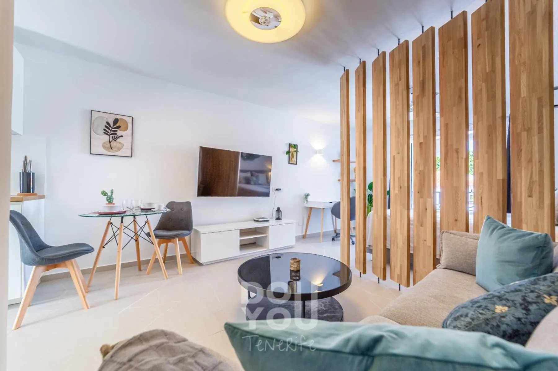 TV and multimedia in Apartment Paraiso Royal