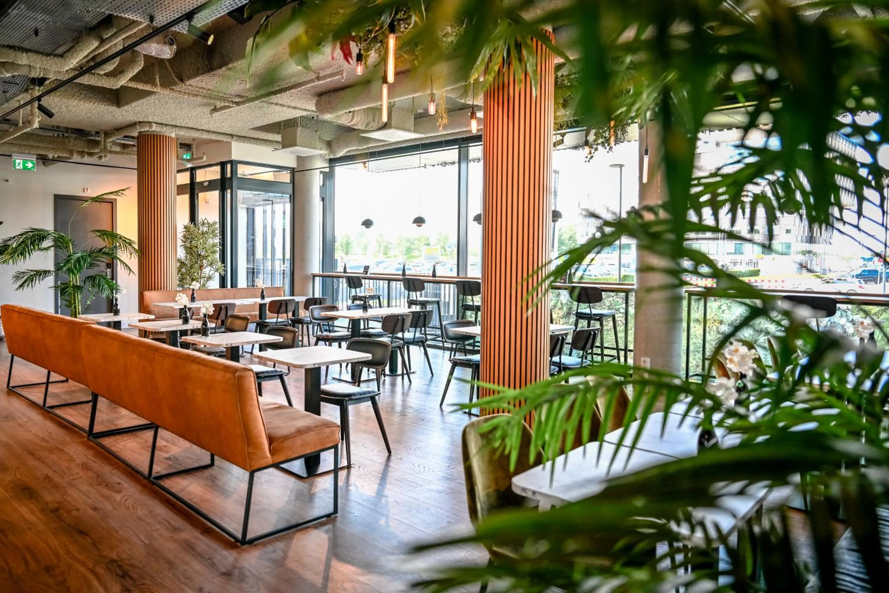 Restaurant/places to eat in Fletcher Hotel Rotterdam-Airport