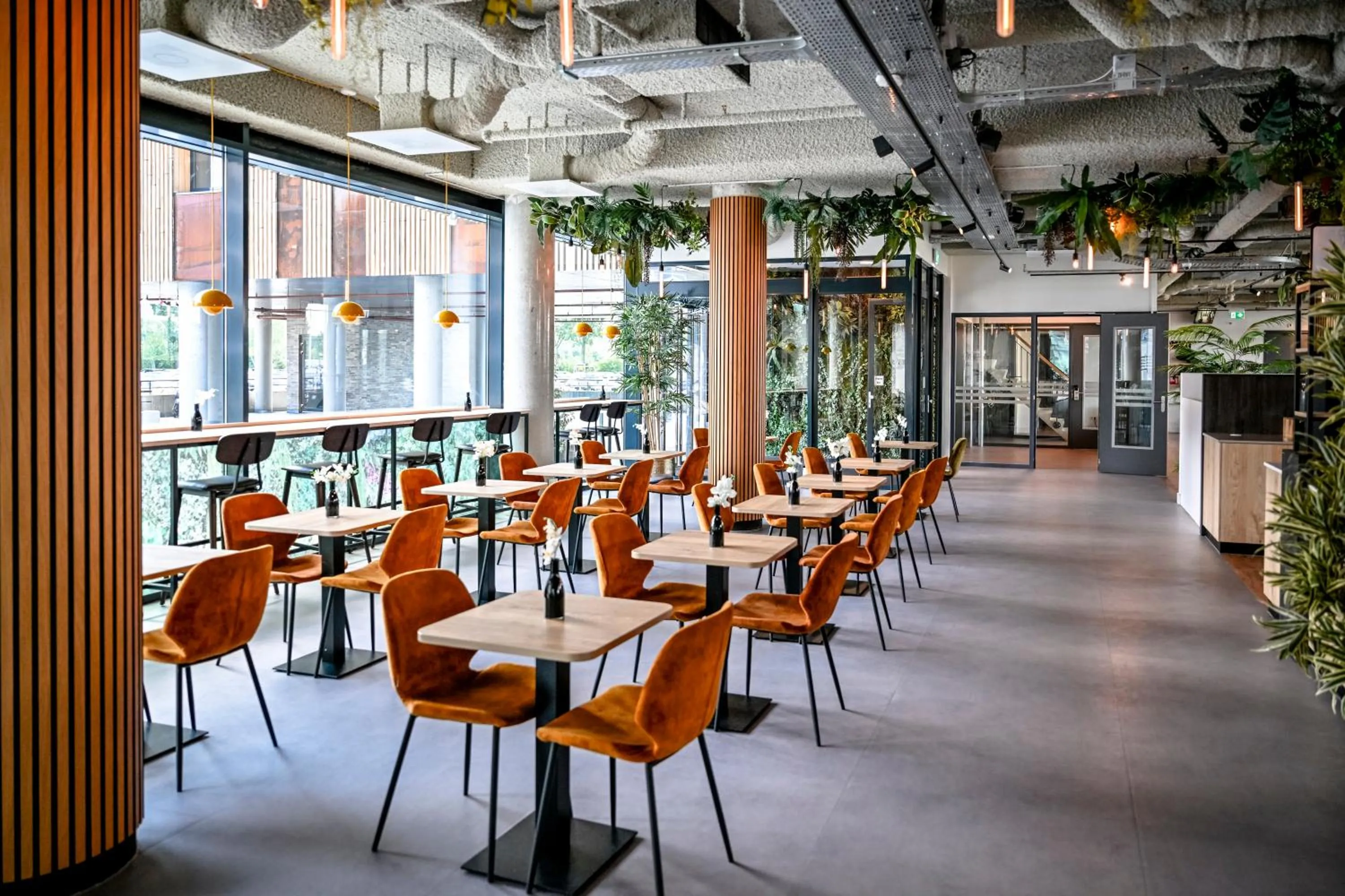 Restaurant/places to eat in Fletcher Hotel Rotterdam-Airport