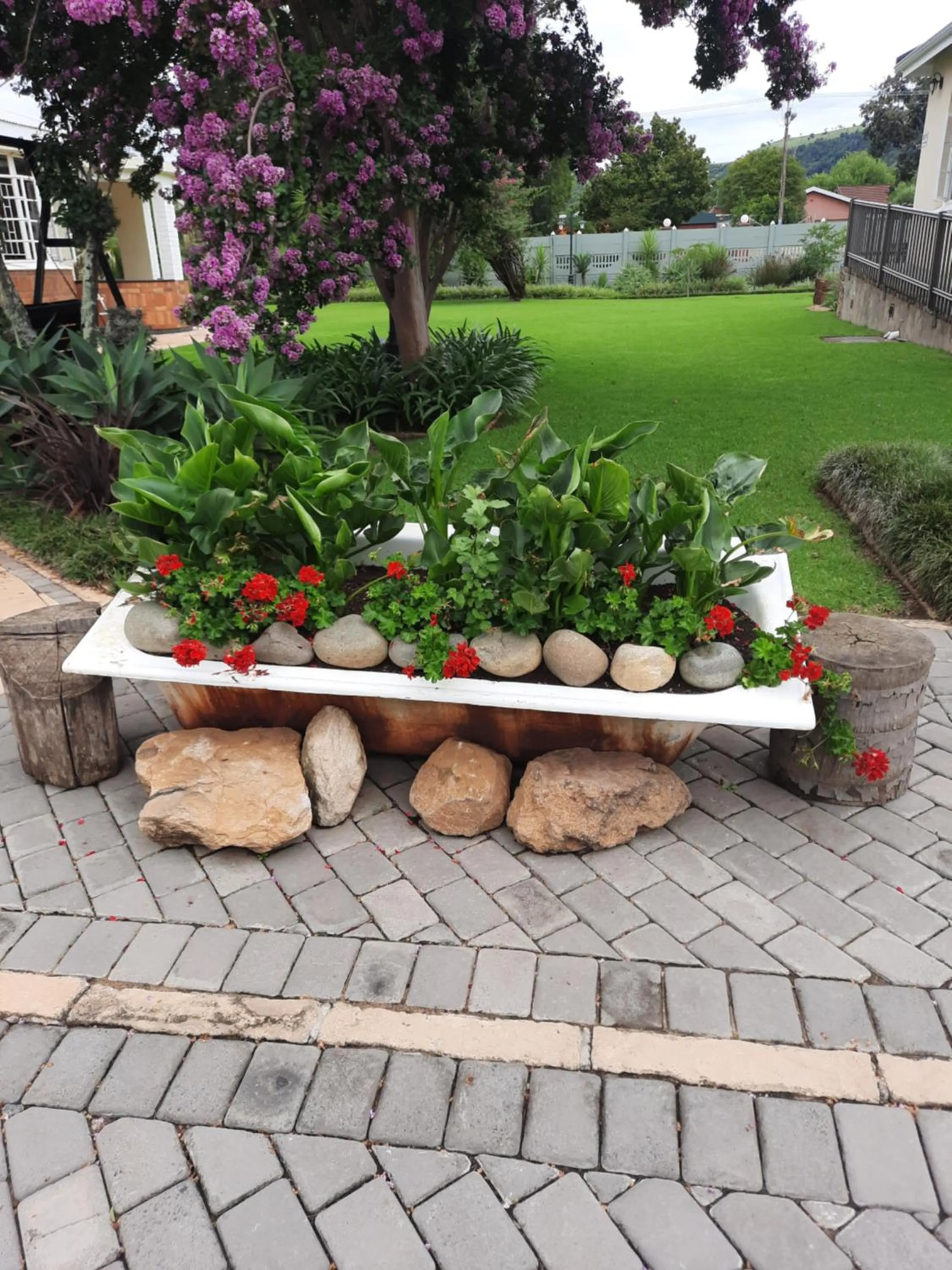 Garden in Villa Beryl Guesthouse