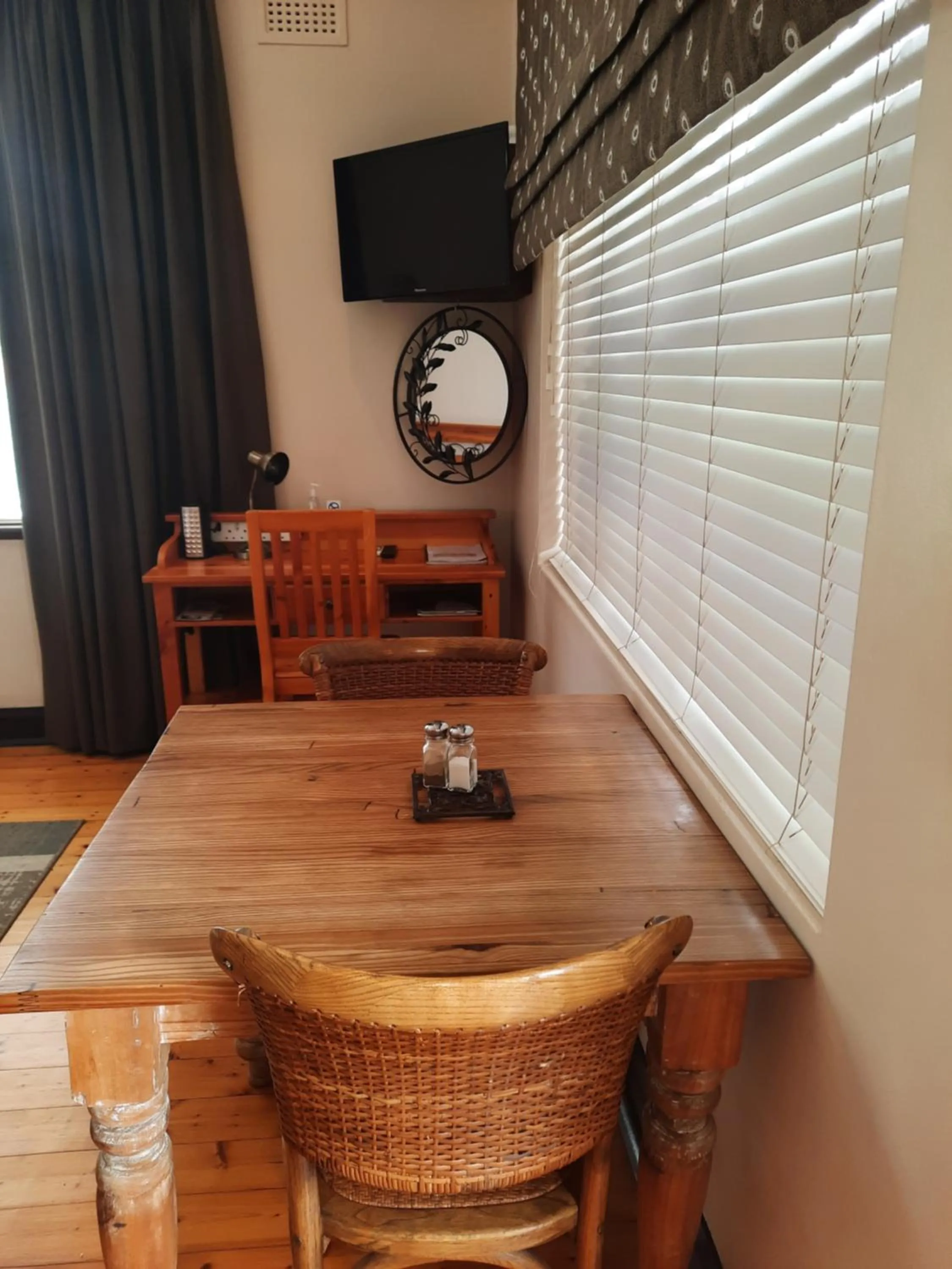 TV and multimedia in Villa Beryl Guesthouse