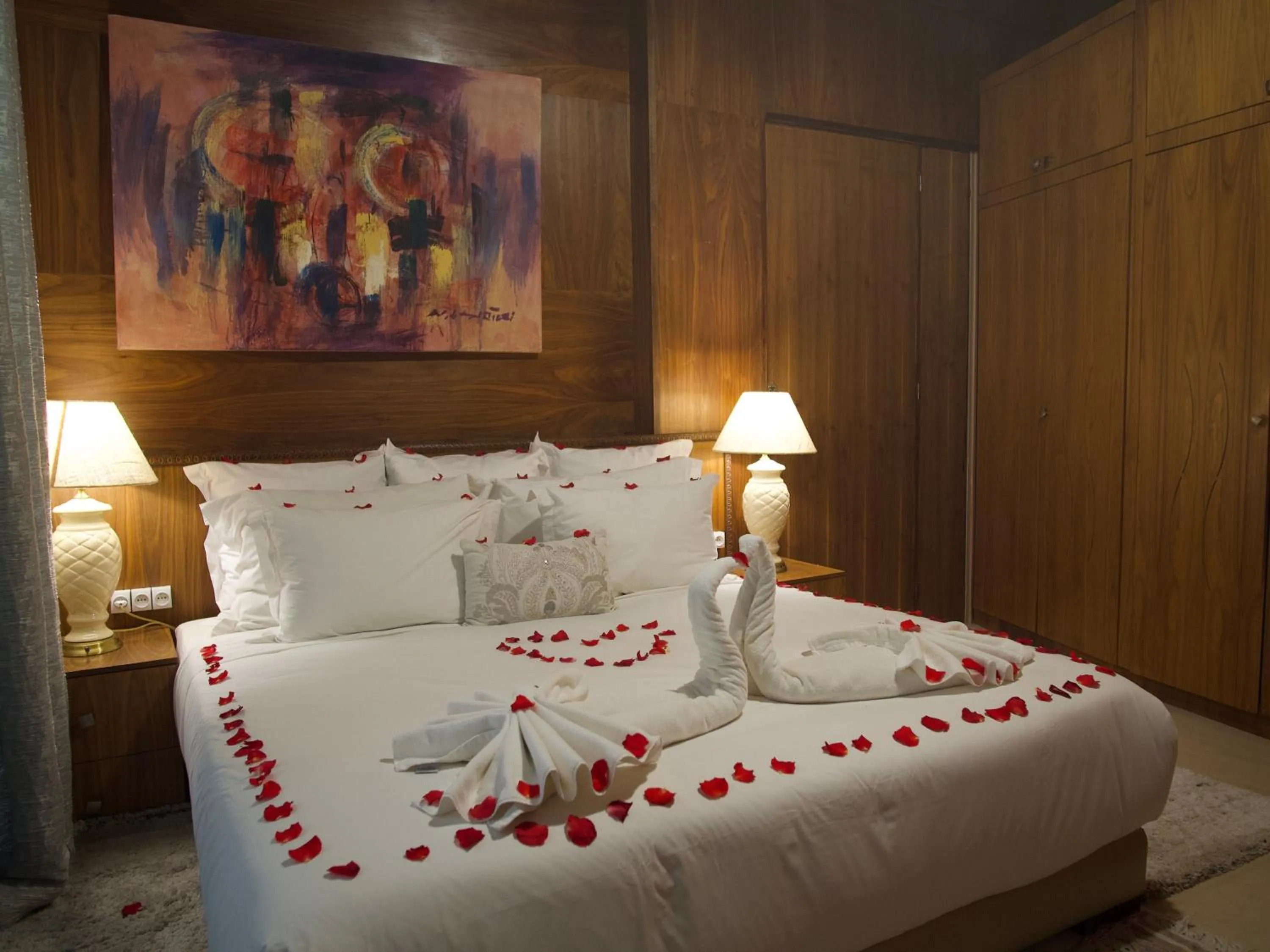 Bed in Sillage Palace Sky & Spa