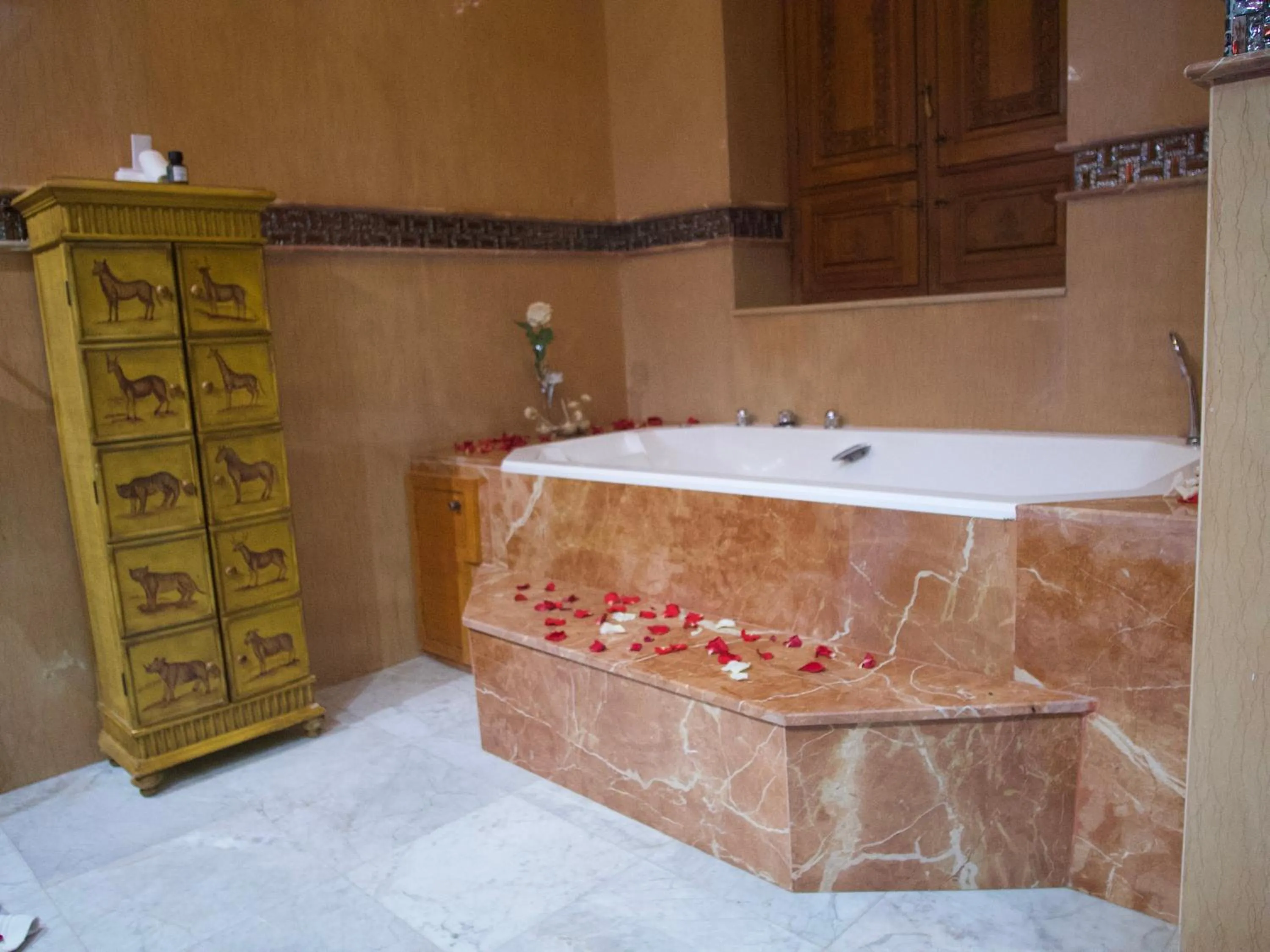 Bathroom in Sillage Palace Sky & Spa