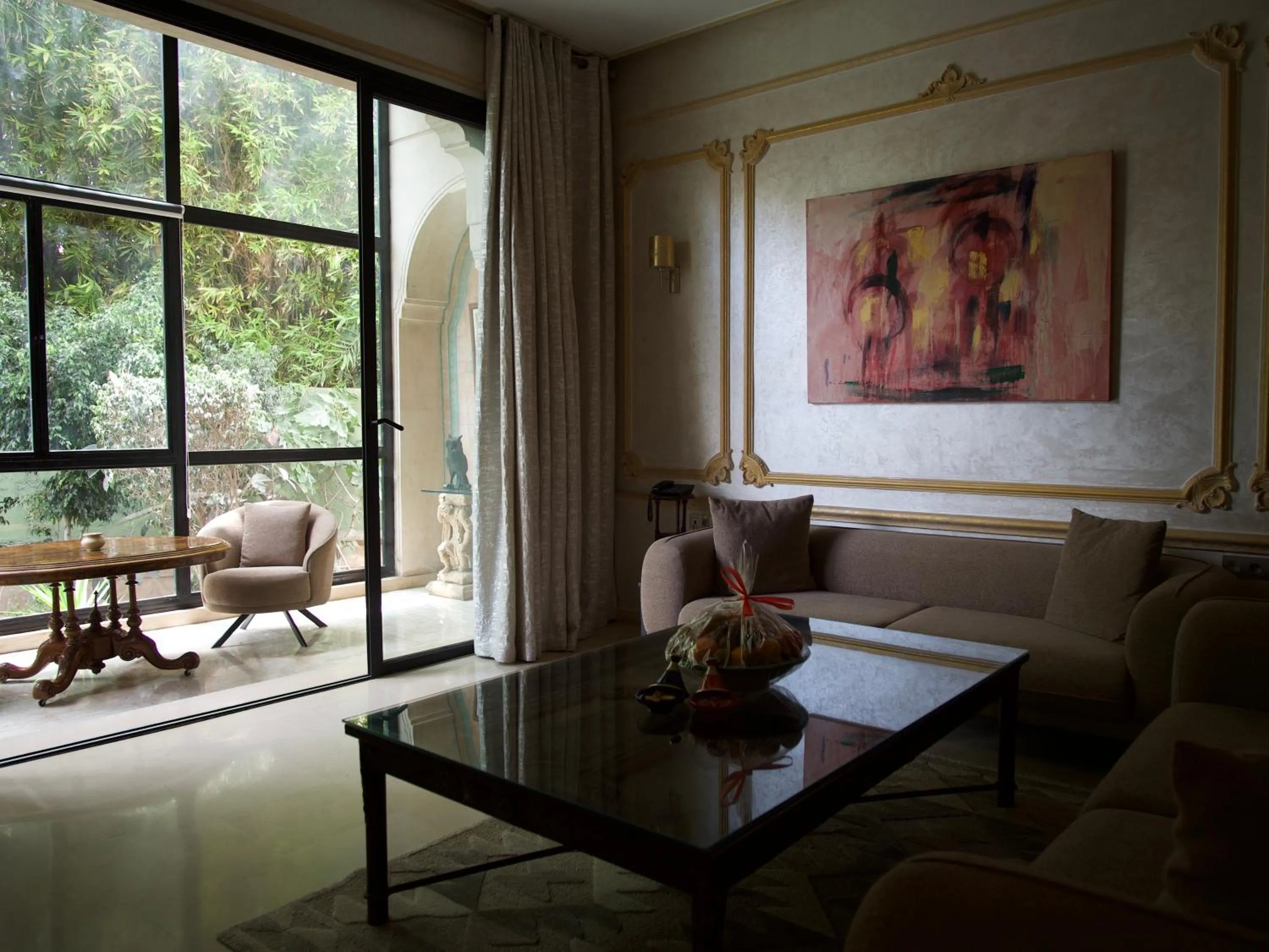 Living room in Sillage Palace Sky & Spa