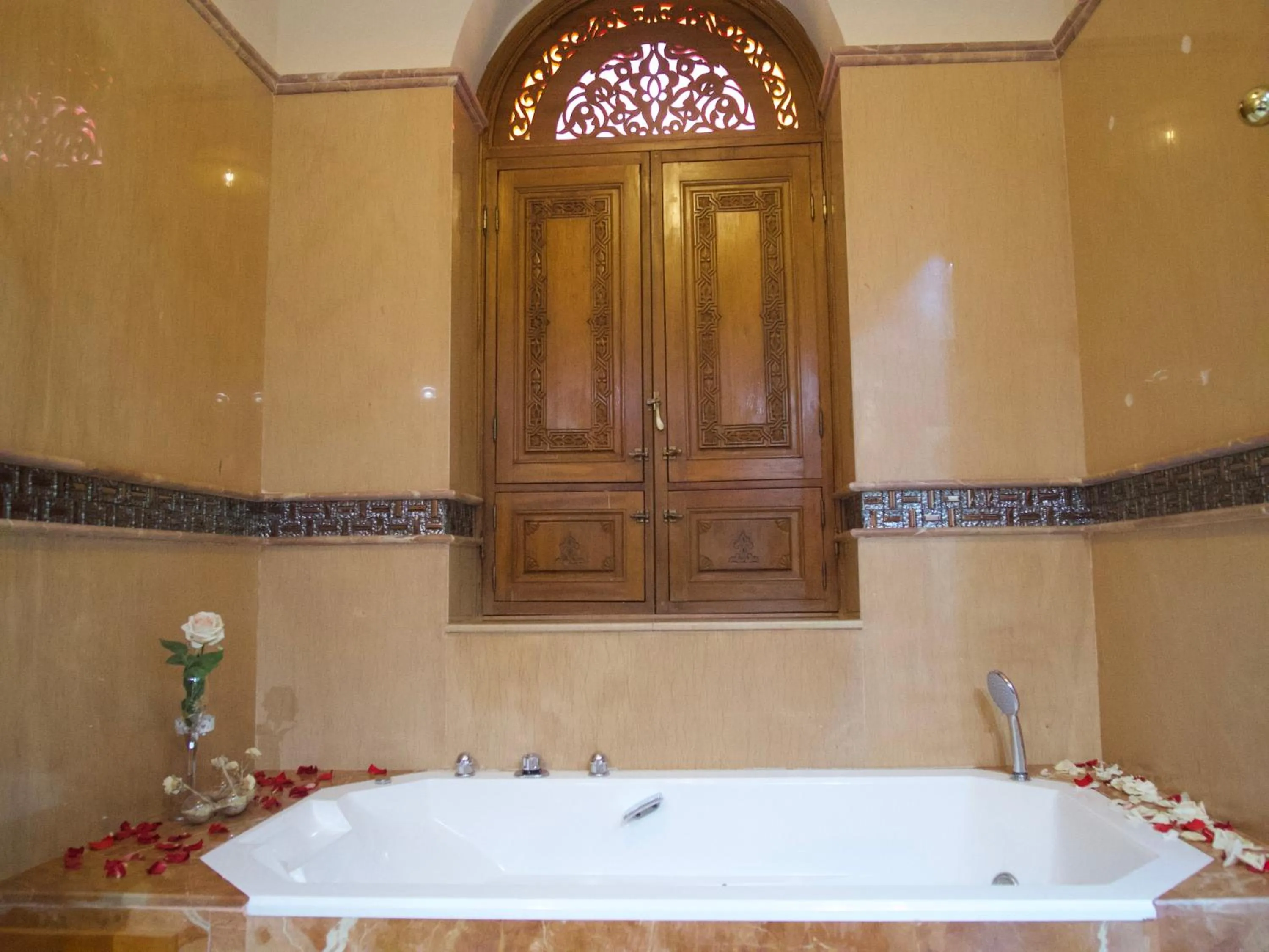 Bathroom in Sillage Palace Sky & Spa