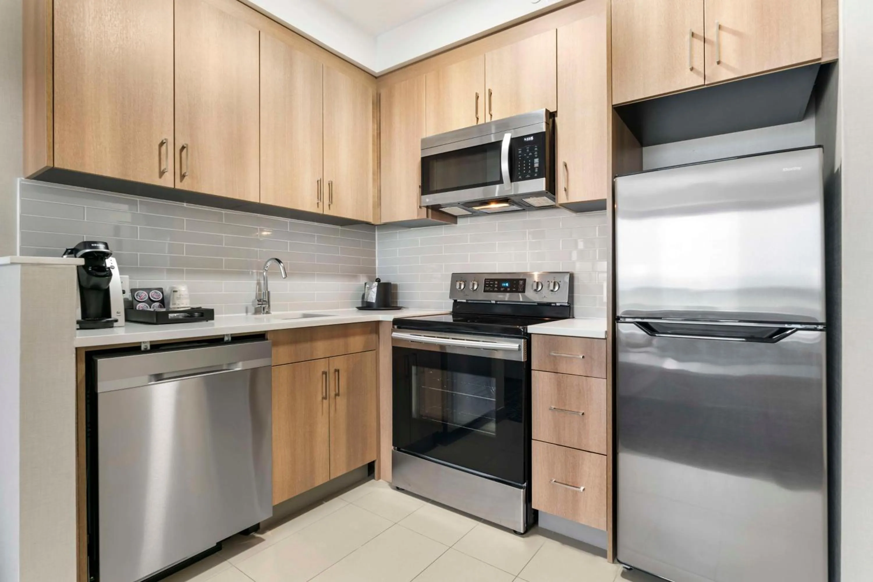 Bedroom in Best Western Premier Route 97 Vernon