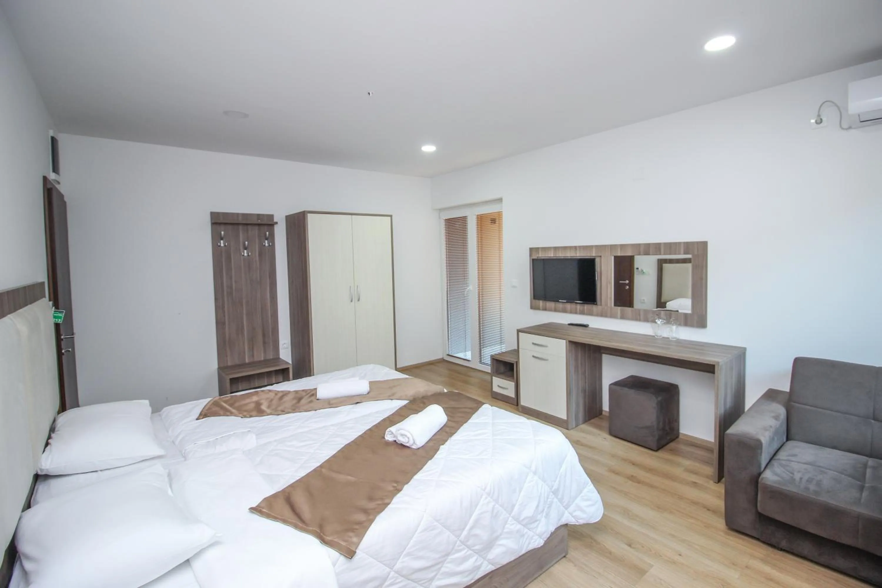 Photo of the whole room in Hotel Cingo