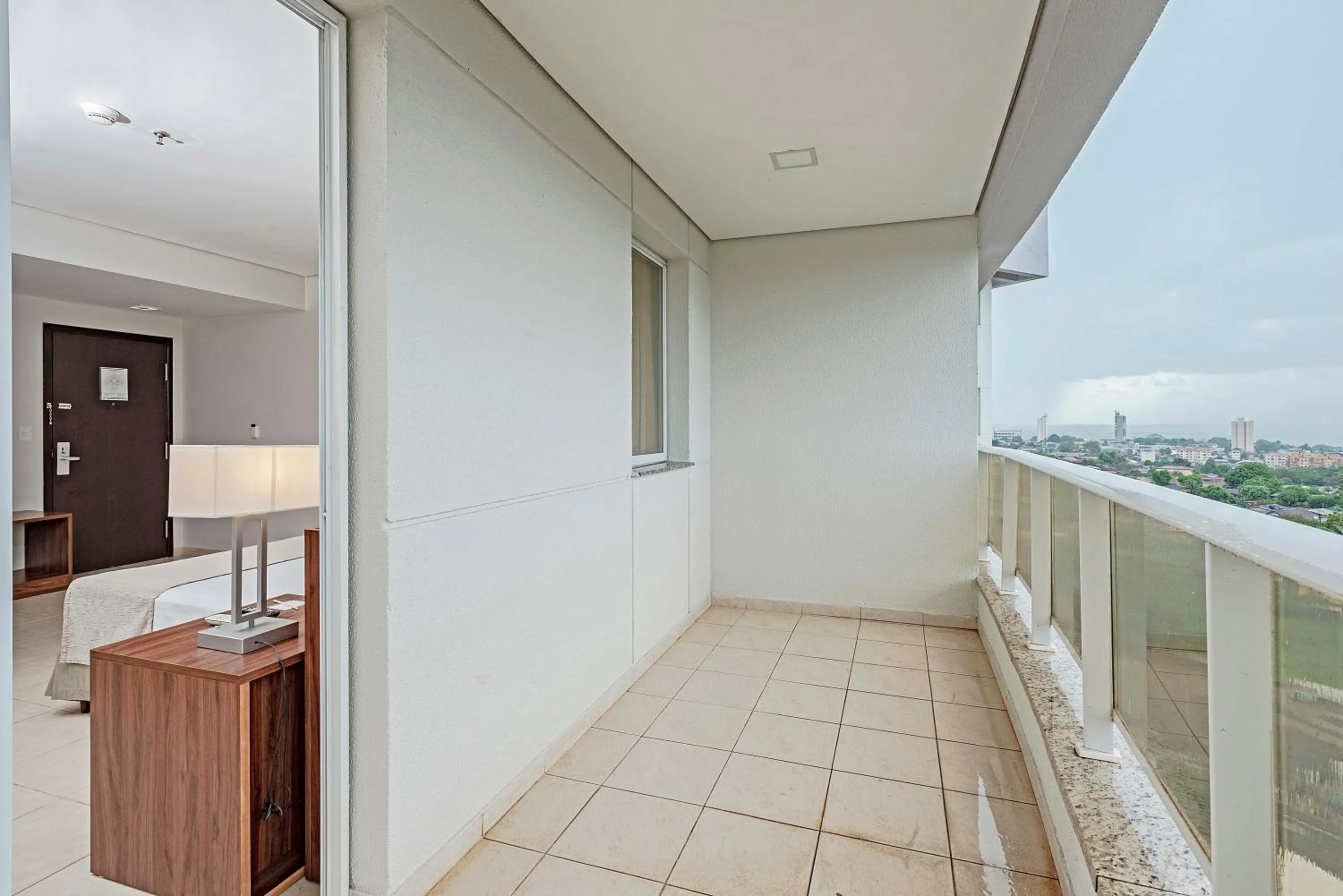 Photo of the whole room in Slaviero Porto Velho