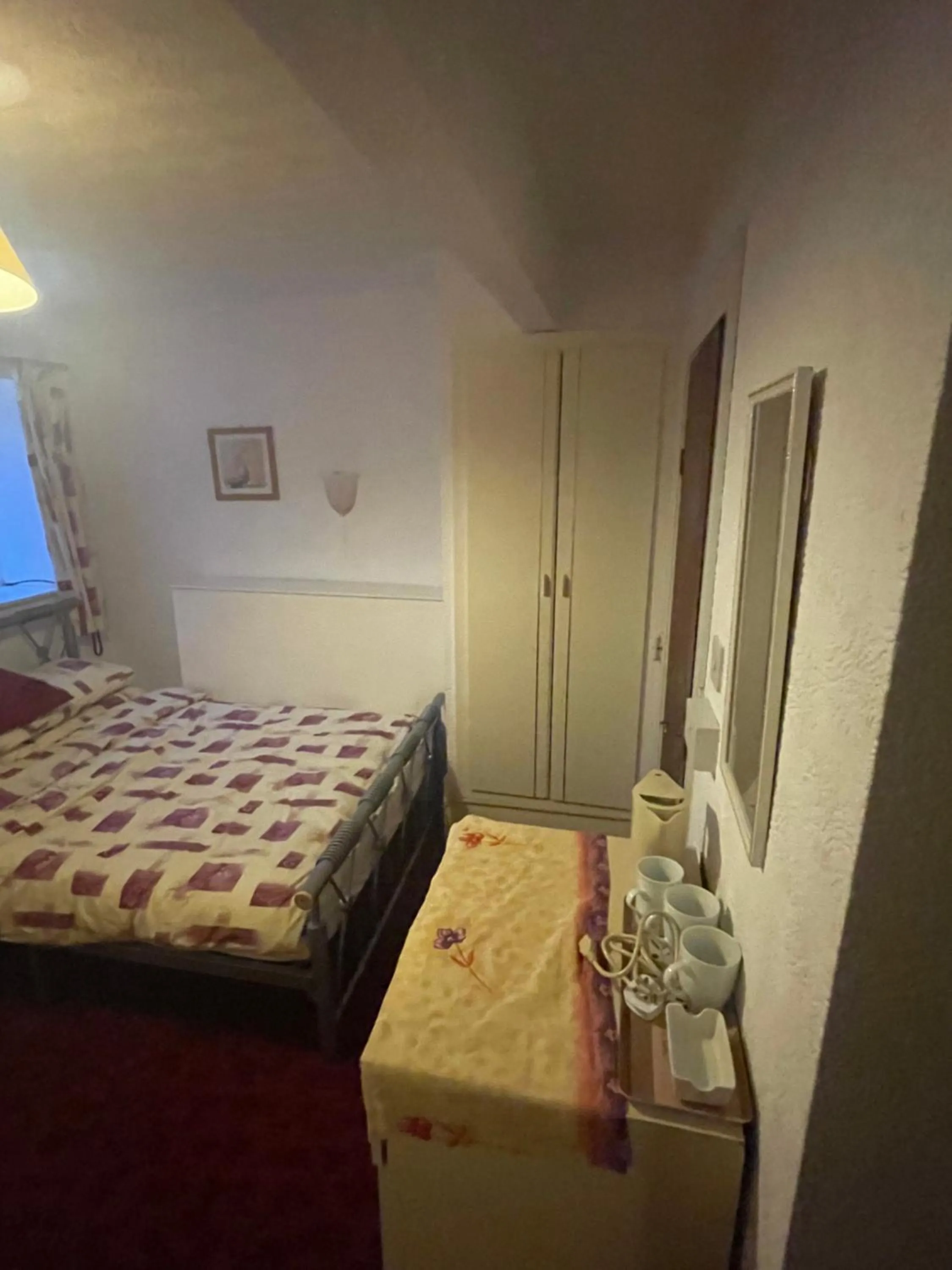 Bed in Highbury Hotel