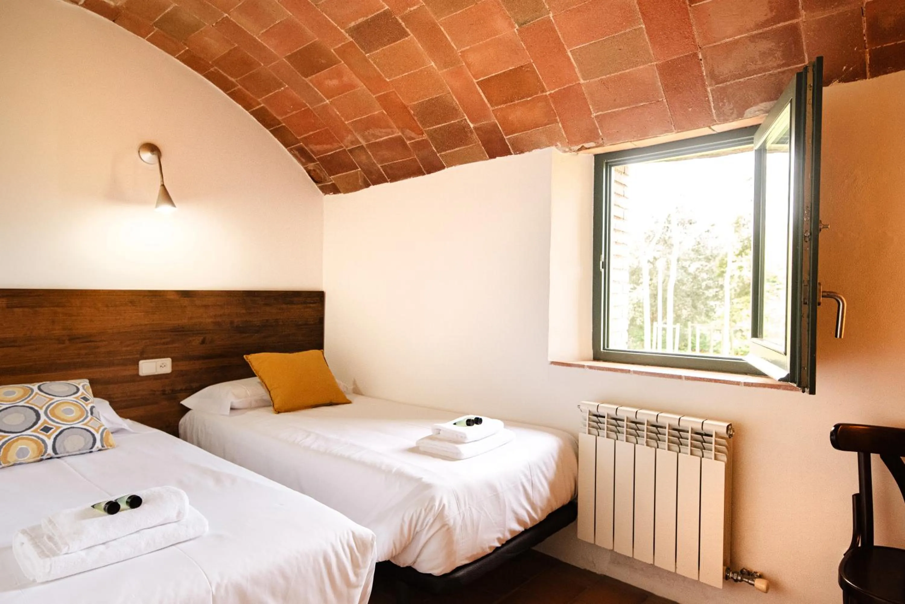 Bedroom, Bed in Can Margarit