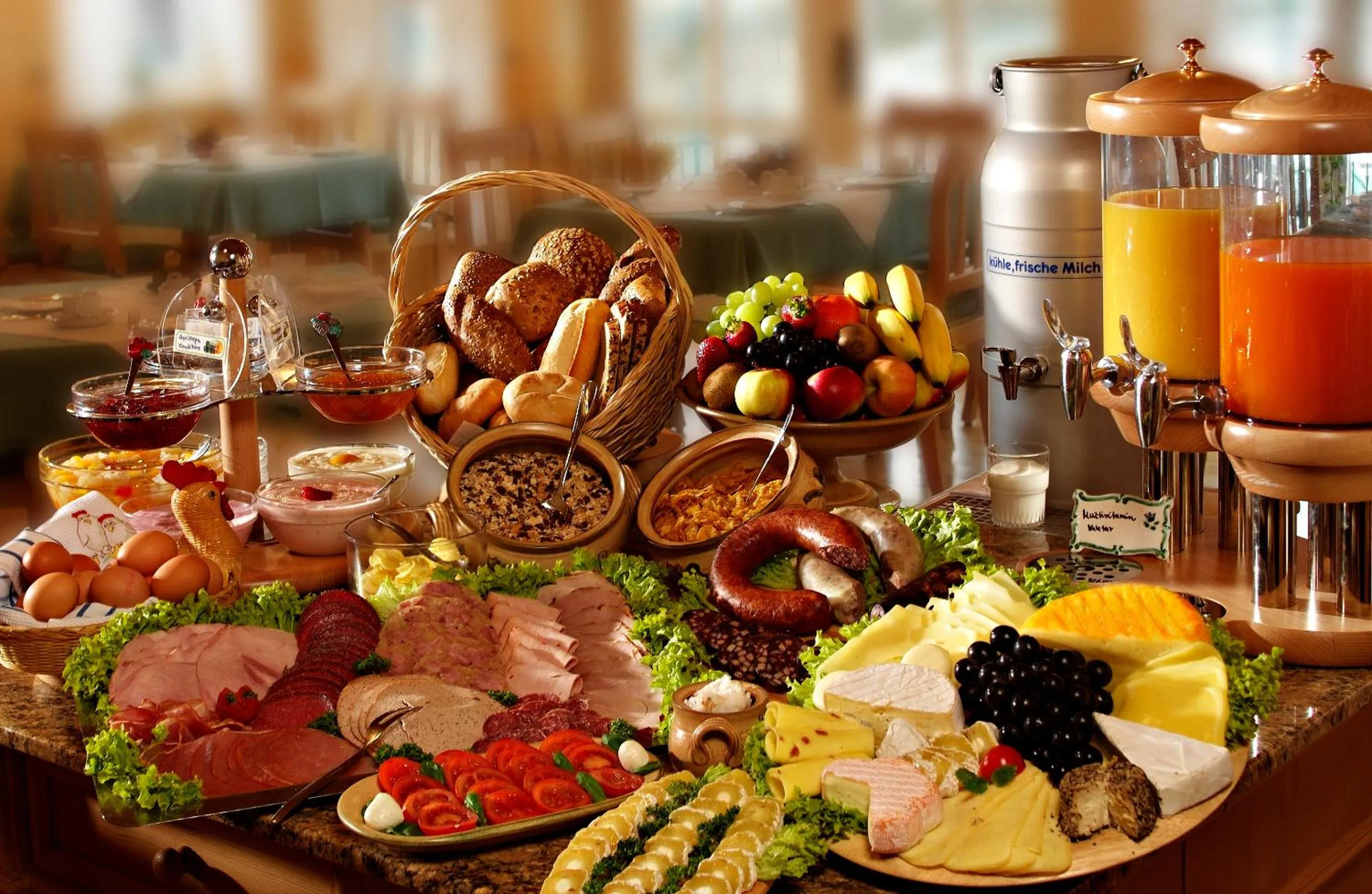 Food and drinks in Am Anger