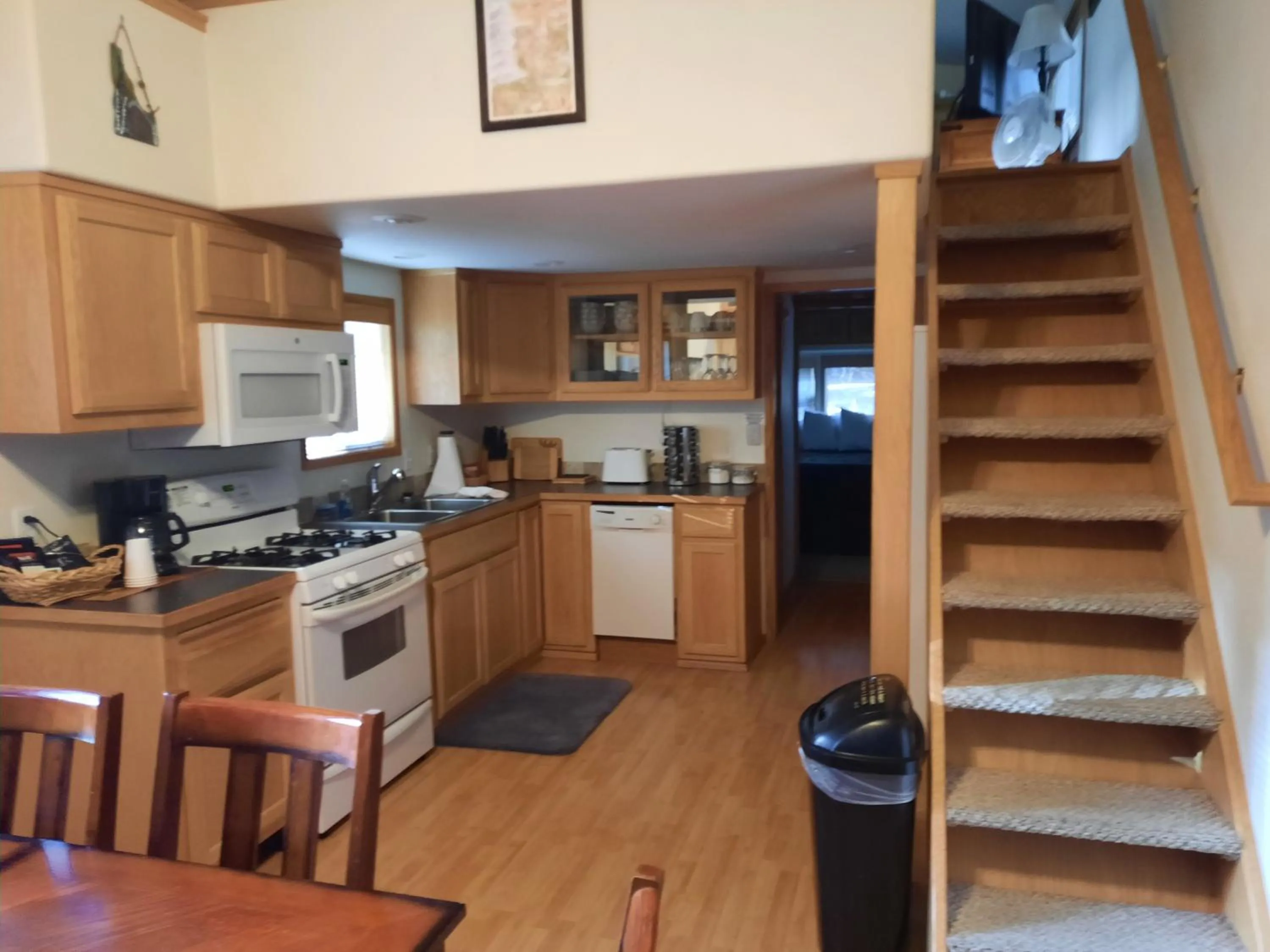 Willamette Pass Inn & Chalets