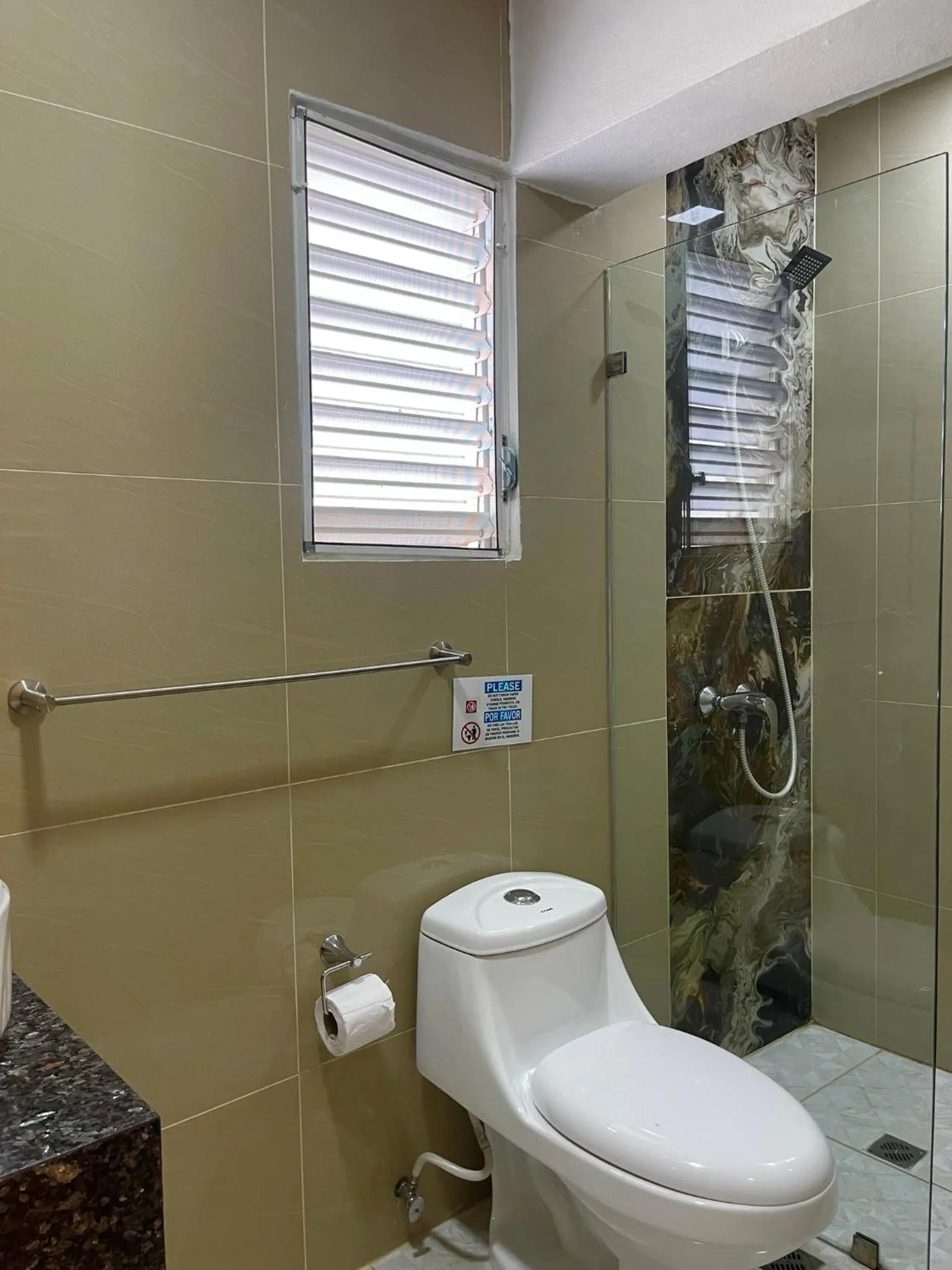 Bathroom in Villa Iguana