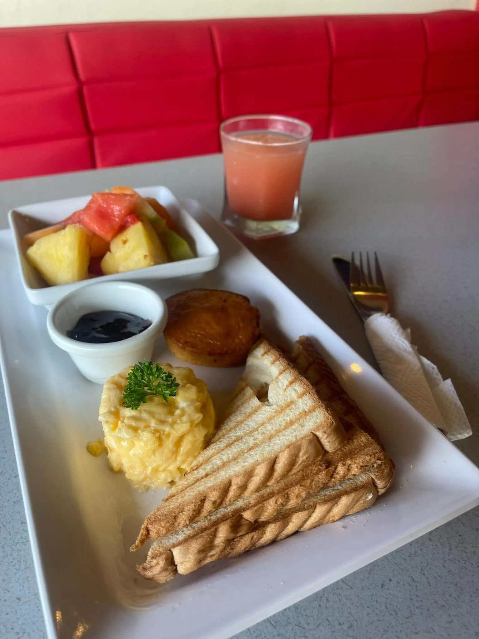 Restaurant/places to eat in Villa Iguana