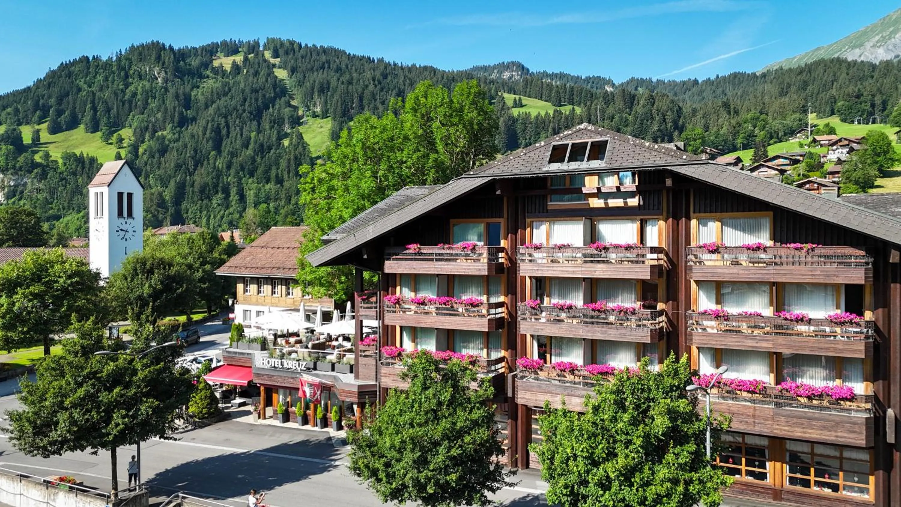Property building in Hotel Kreuz Lenk