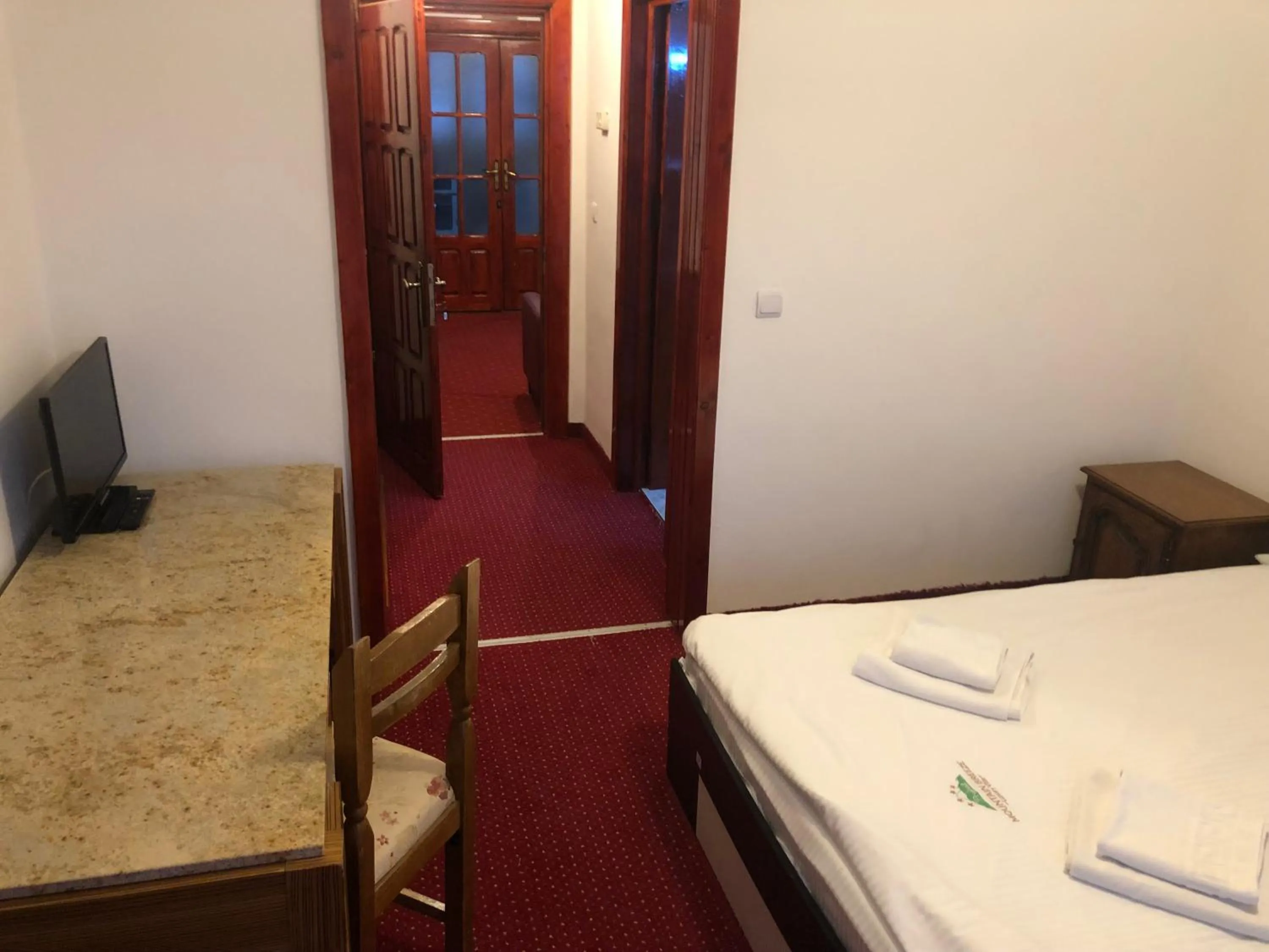 Communal lounge/ TV room in Mountain Breeze