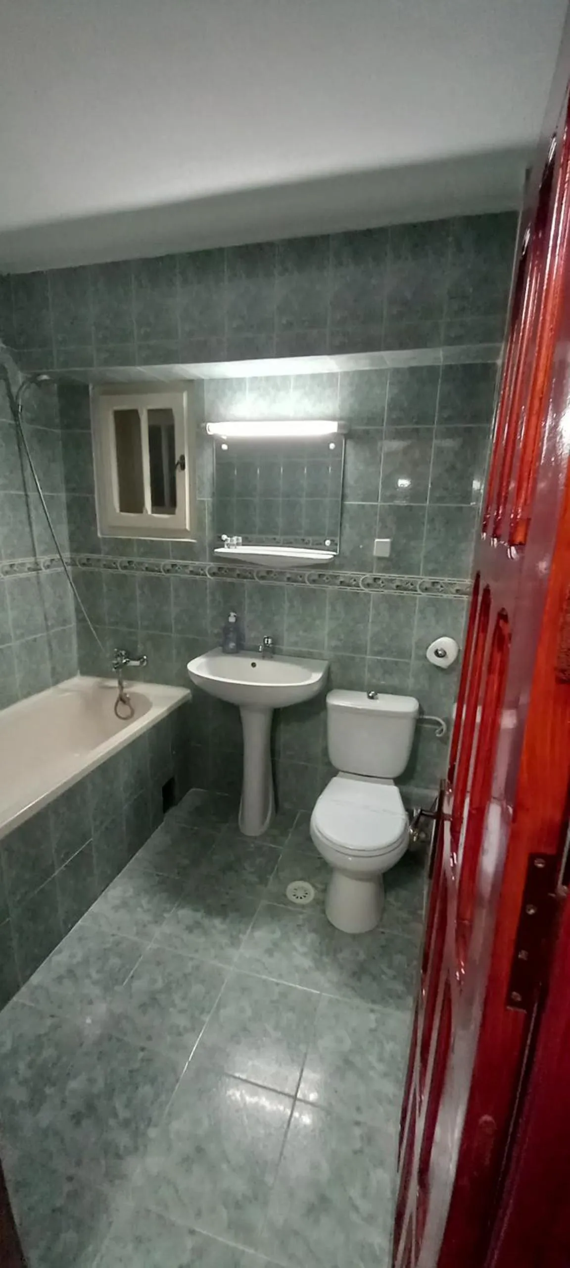 Bathroom in Mountain Breeze