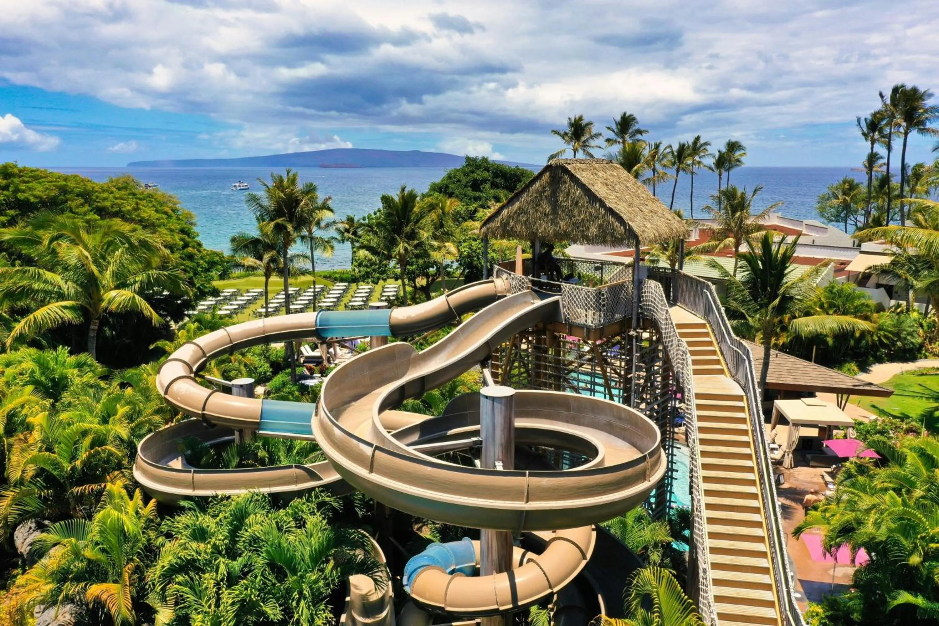 Swimming pool in Wailea Beach Resort - Marriott, Maui