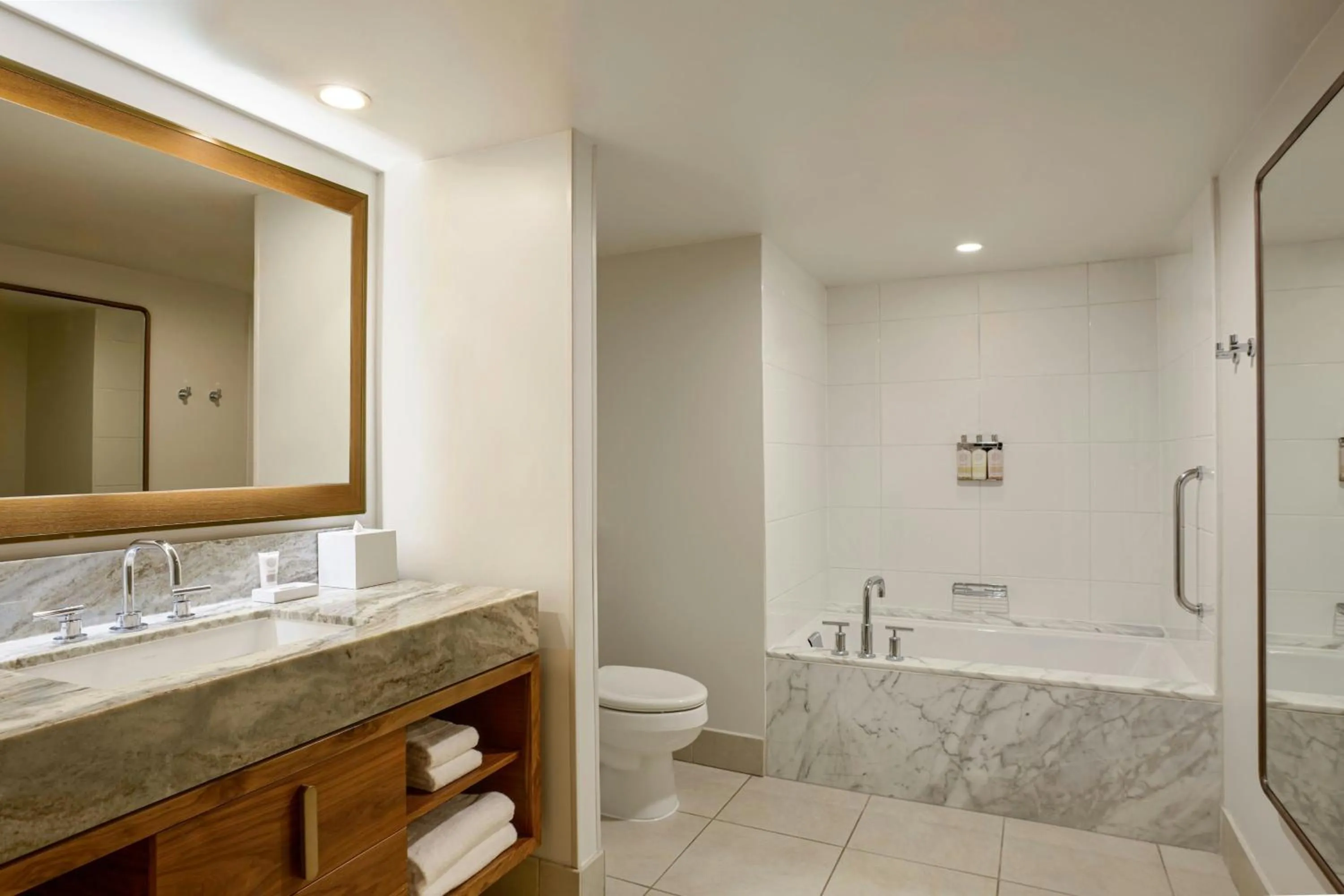 Bathroom in Wailea Beach Resort - Marriott, Maui