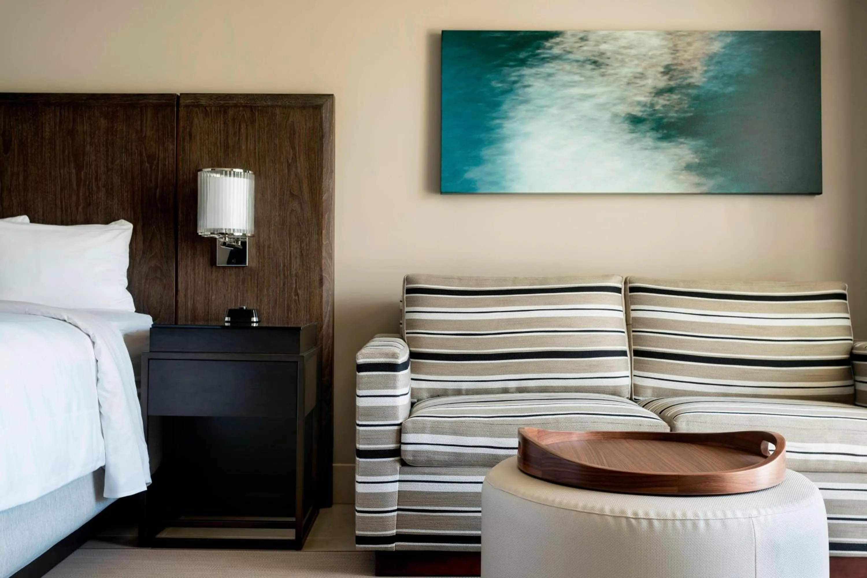 Photo of the whole room, Bed in Wailea Beach Resort - Marriott, Maui