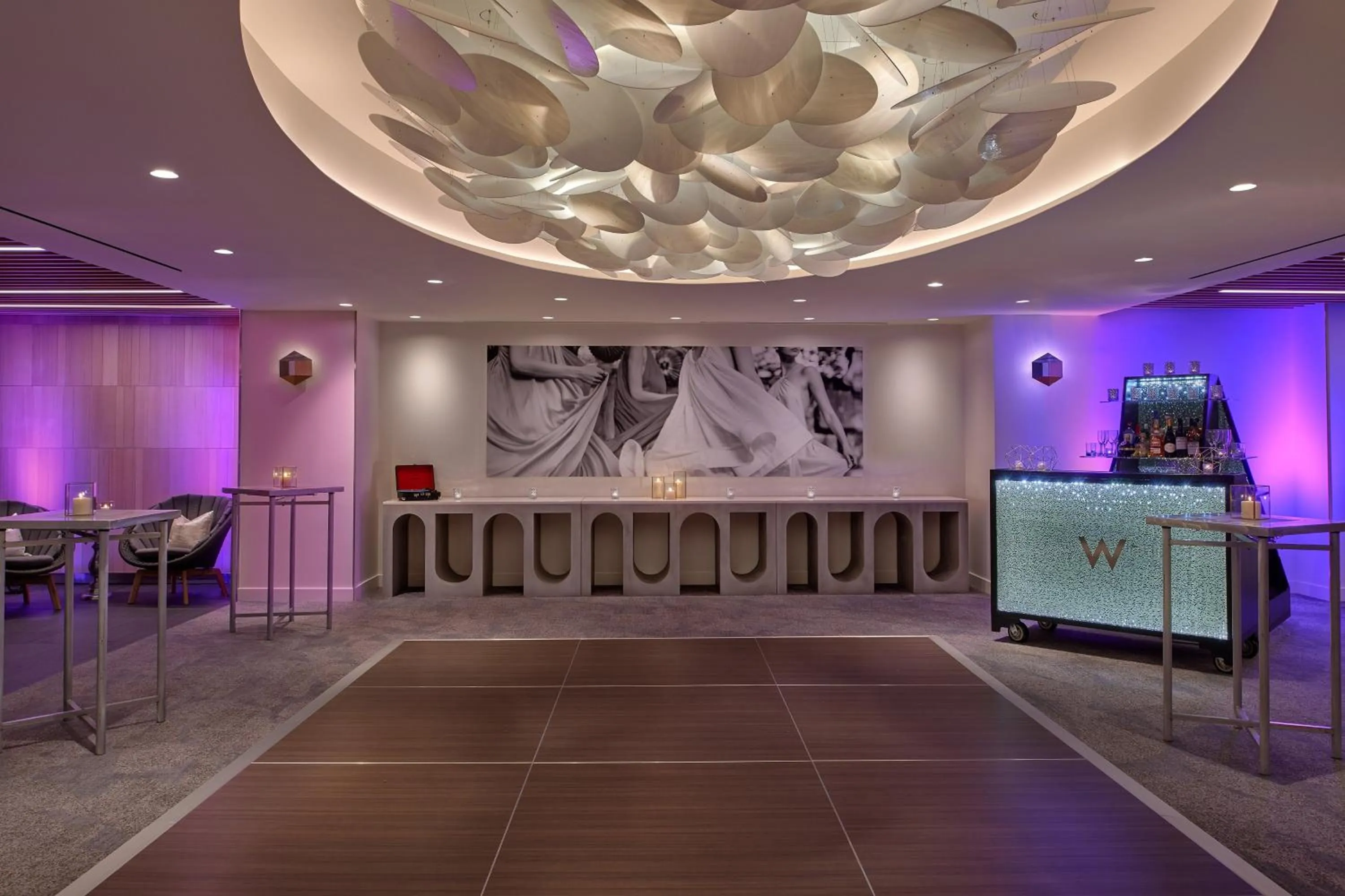 Meeting/conference room in W Los Angeles – West Beverly Hills