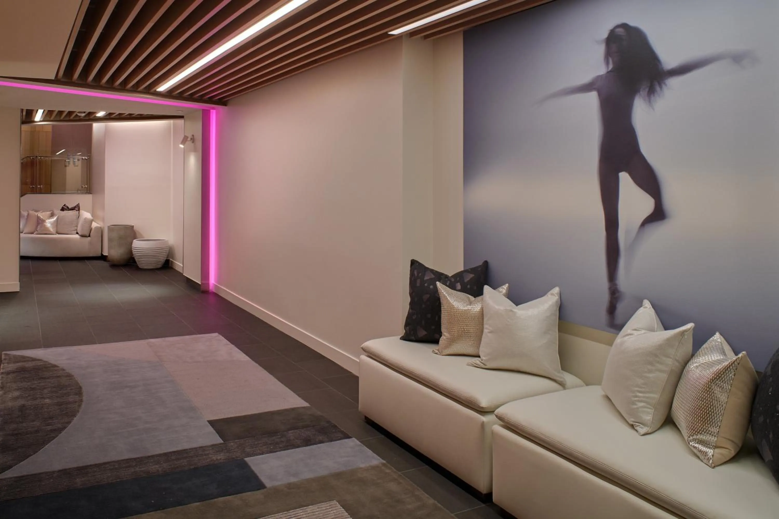 Meeting/conference room in W Los Angeles – West Beverly Hills