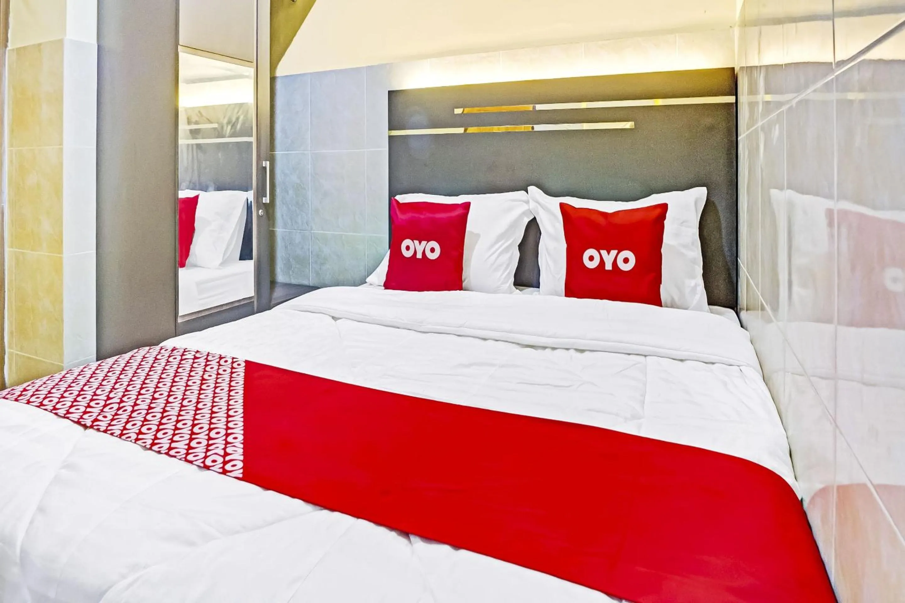 Bedroom, Bed in OYO Life 90737 Losmen Aini Syariah