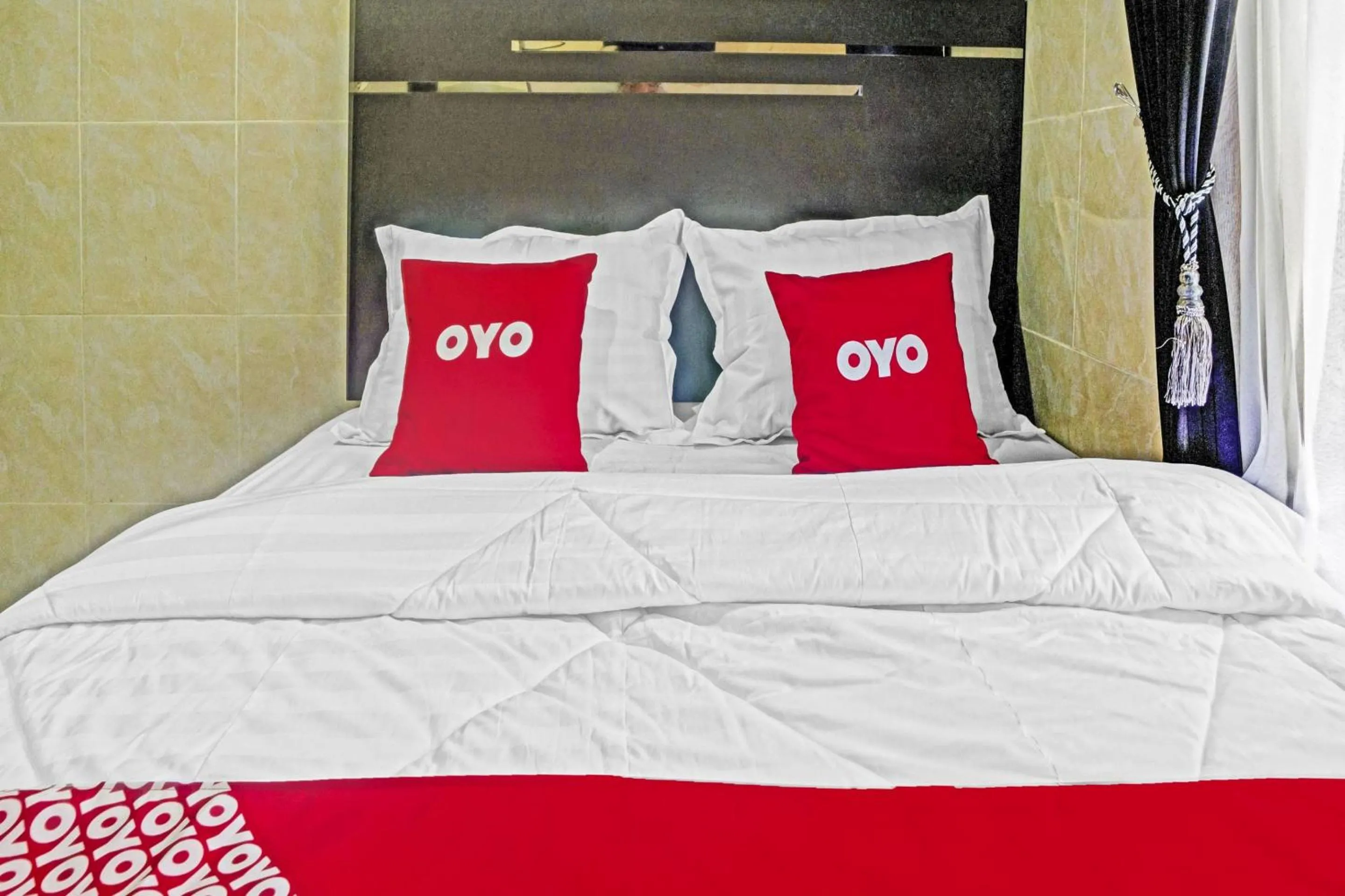 Bedroom, Bed in OYO Life 90737 Losmen Aini Syariah
