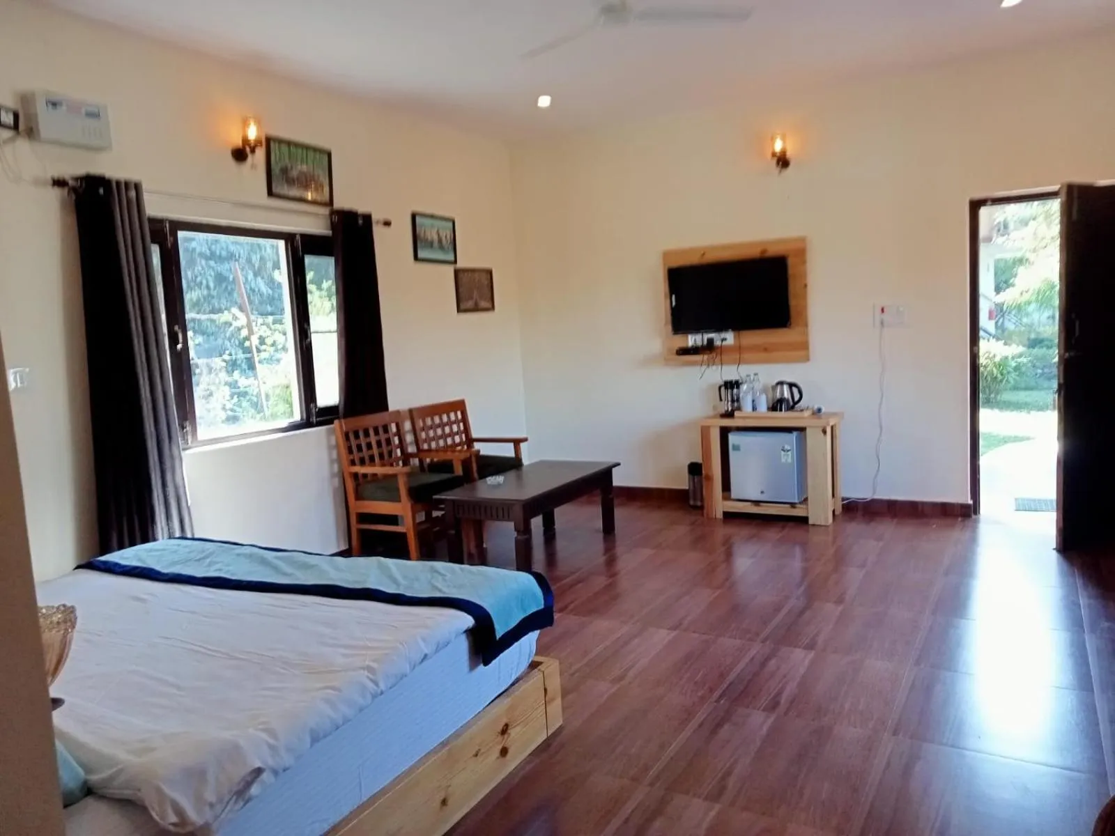 Bedroom in Vanasthali Jungle Resort Jim Corbett