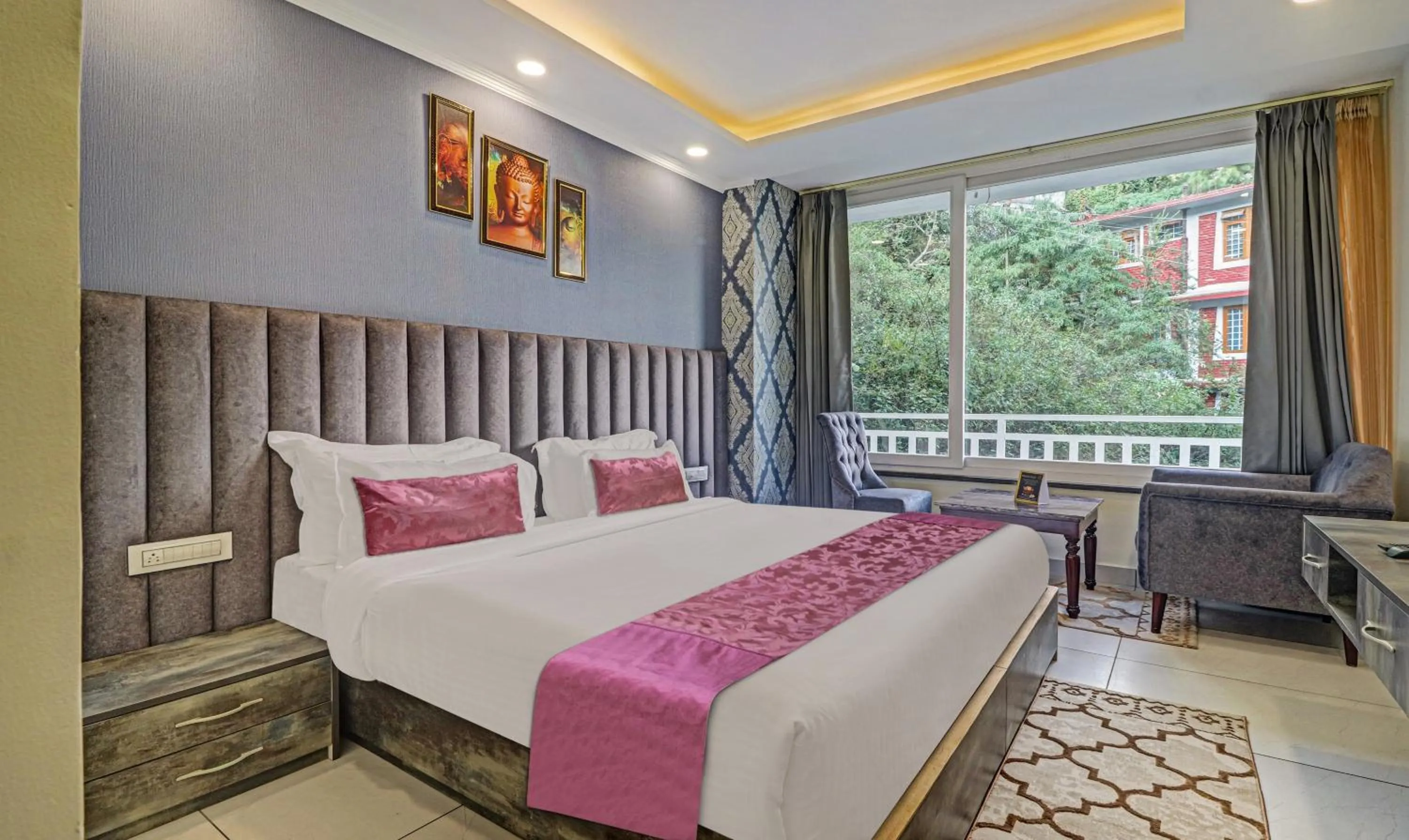 Bed in Hotel Woodville Inn - Hotel in Mcleodganj