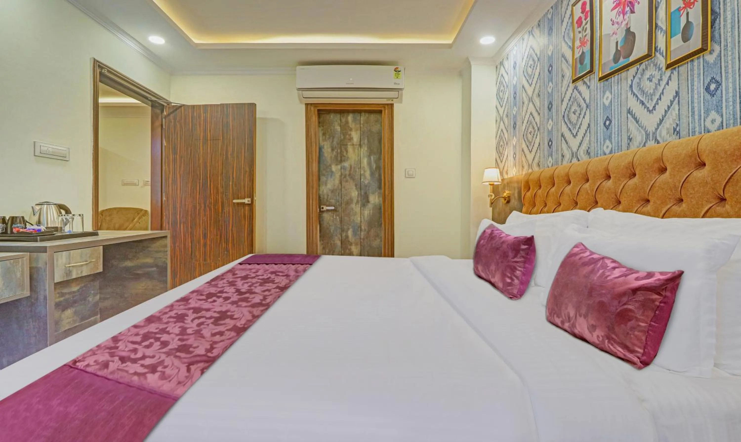 Bed in Hotel Woodville Inn - Hotel in Mcleodganj