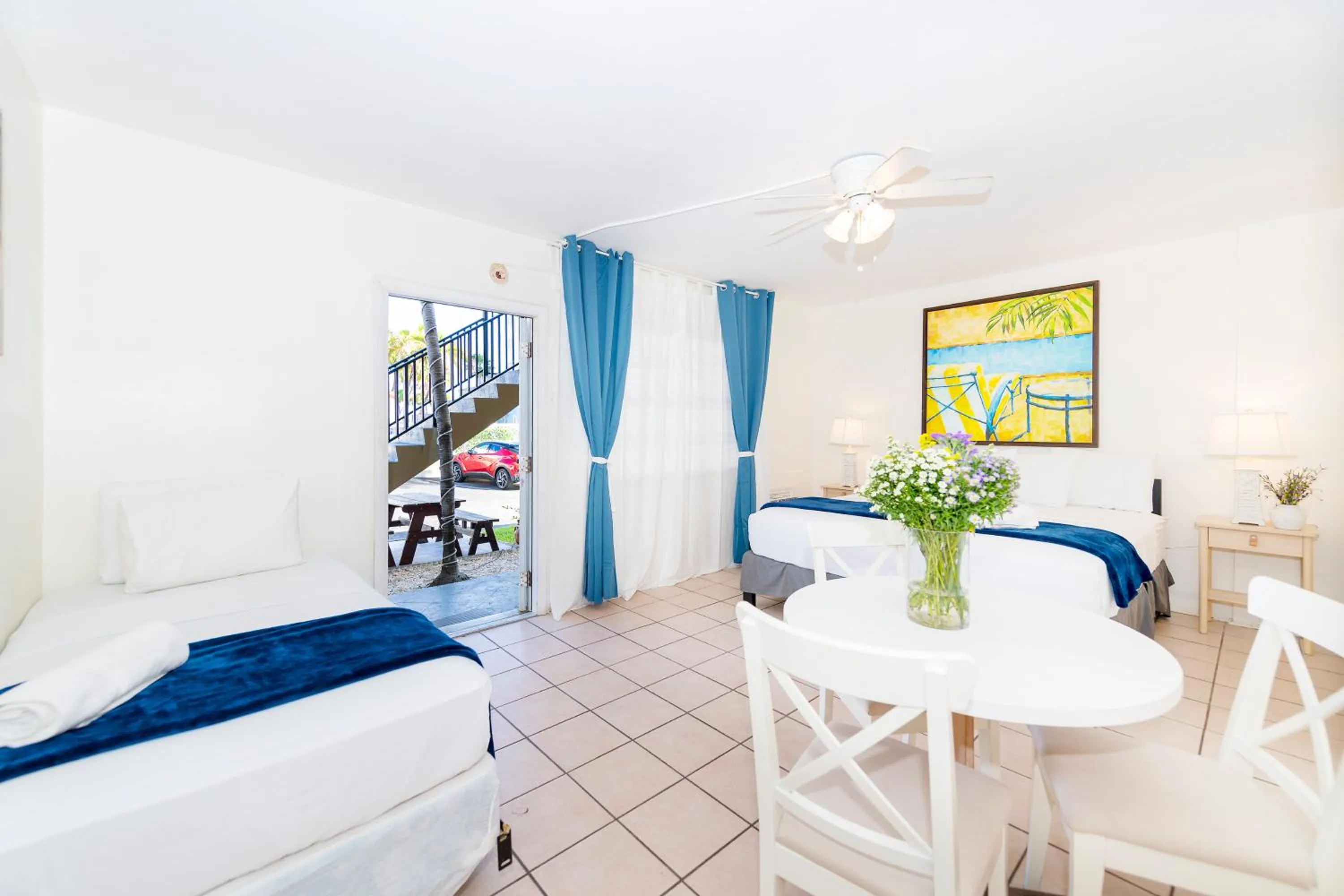 Bed in Tropic Isle Hotel & Apartment