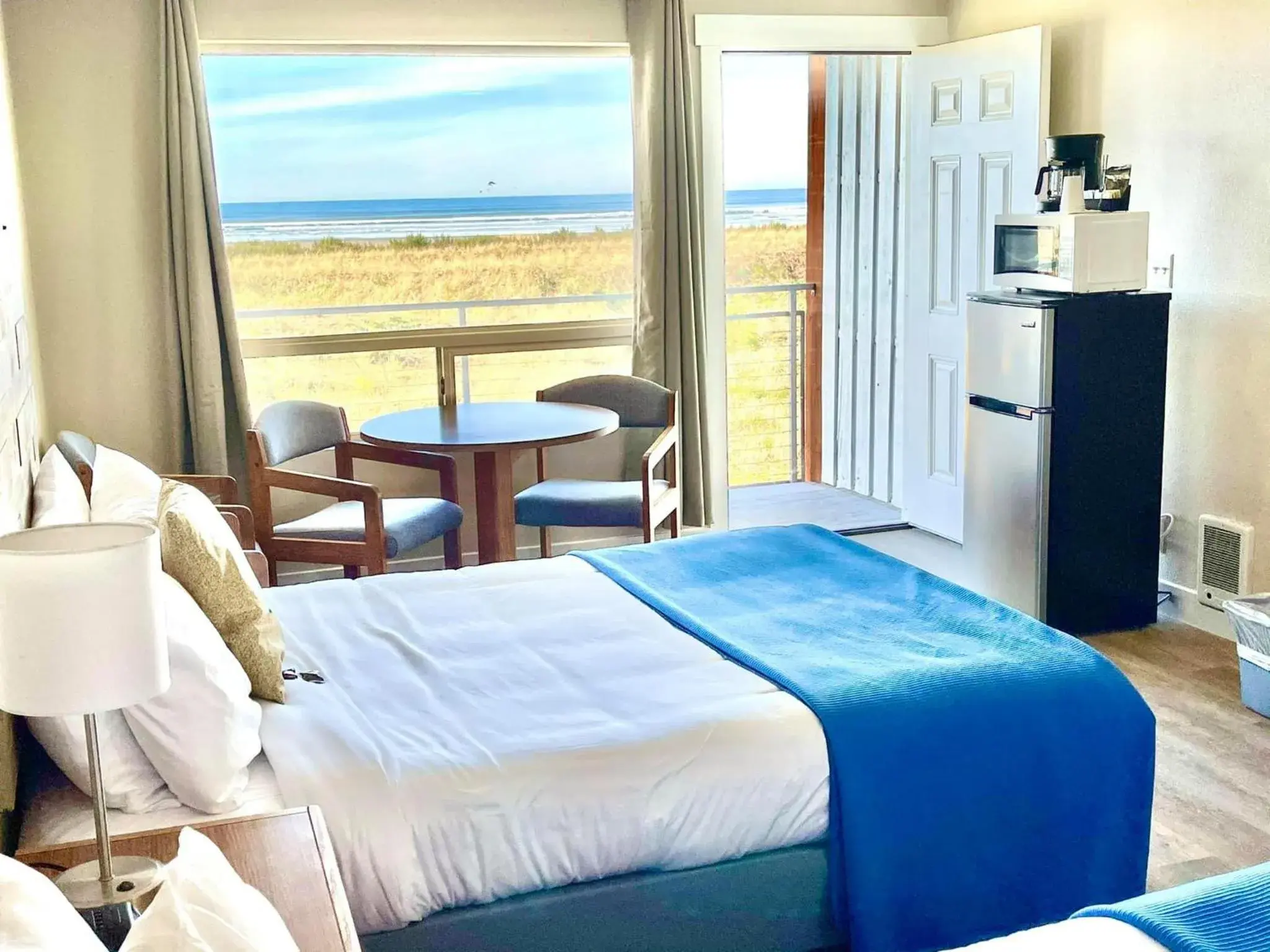 Queen Room with Balcony in Arena del Mar Queen Room with Balcony in Arena del Mar