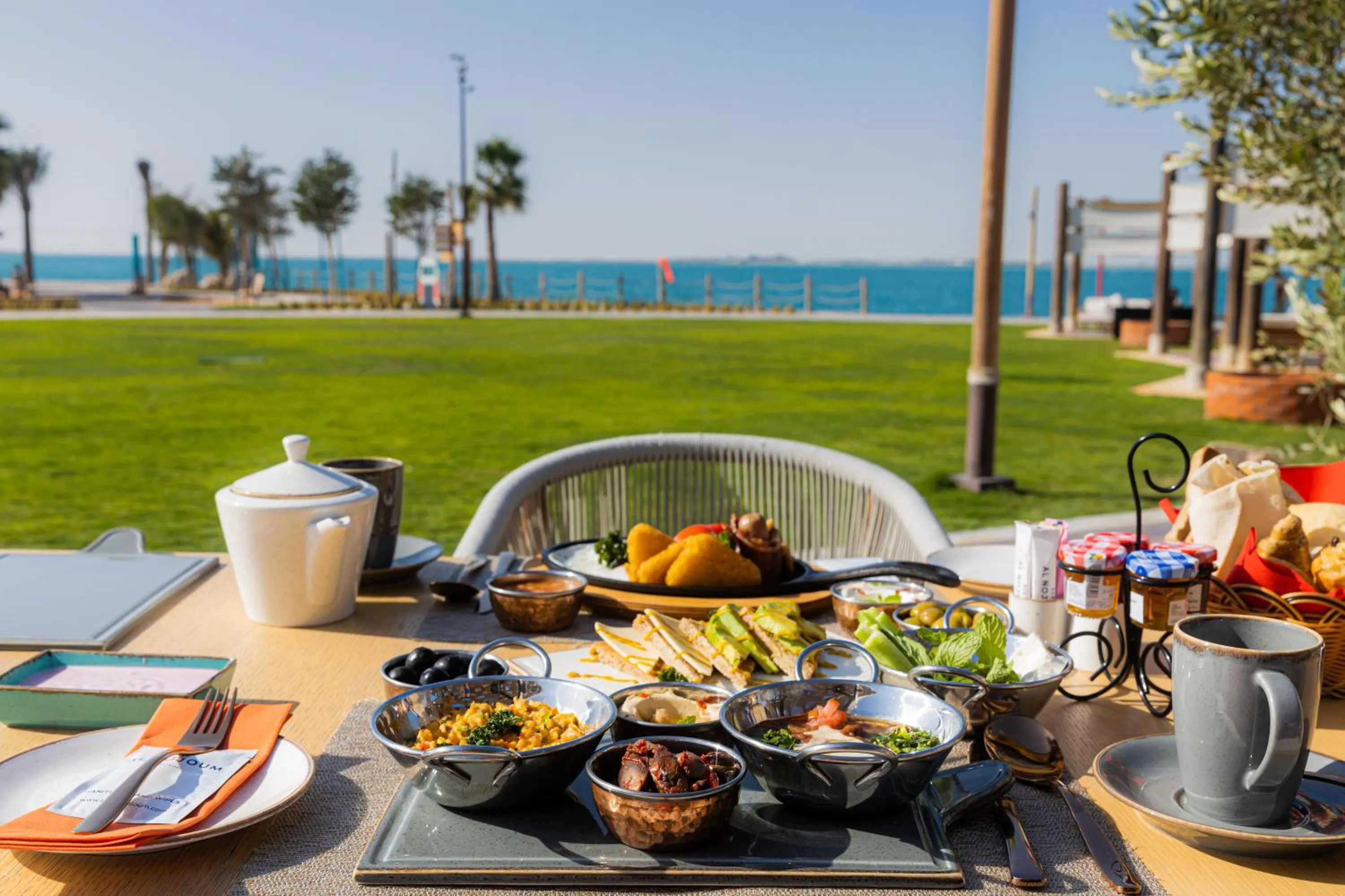 Restaurant/places to eat in Bab Al Nojoum Hudayriyat Camp